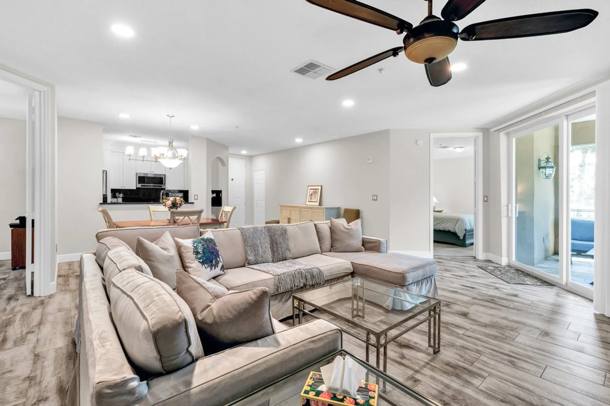 Property Slideshow image 7 of 36 | 5025 fairways cir apt b206, Vero Beach, FL, 32967