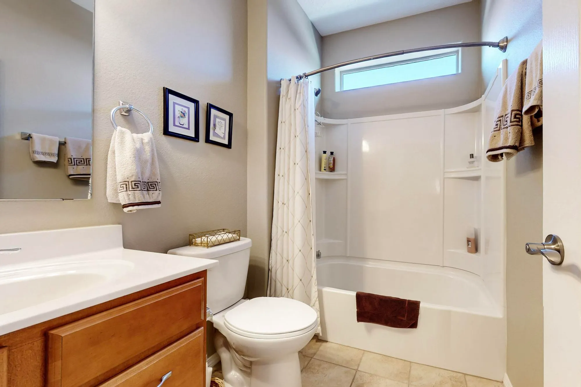 Property Slideshow image 26 of 44 | 9312 bear lake way, Albuquerque, NM, 87120