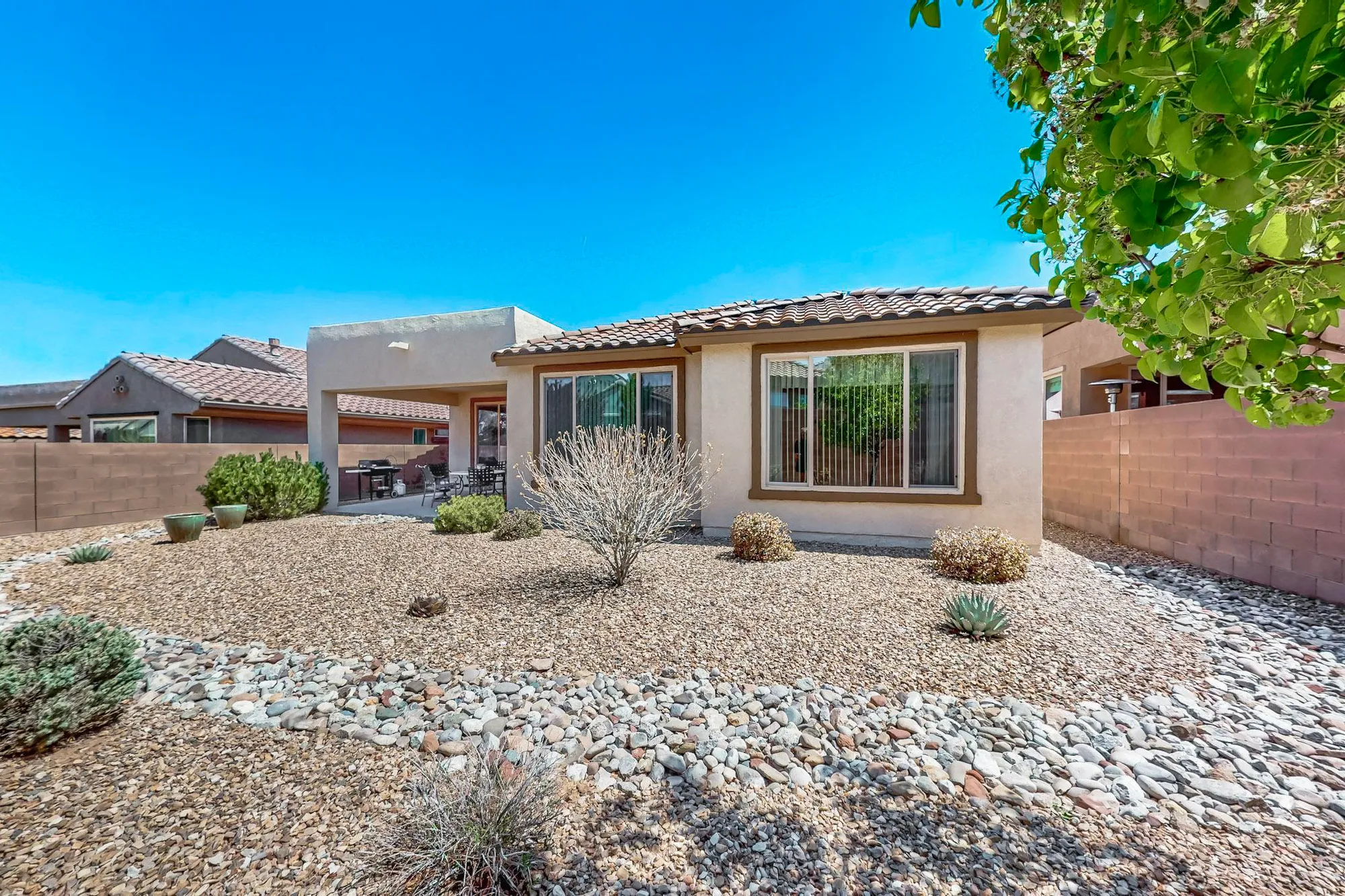 Property Slideshow image 35 of 44 | 9312 bear lake way, Albuquerque, NM, 87120