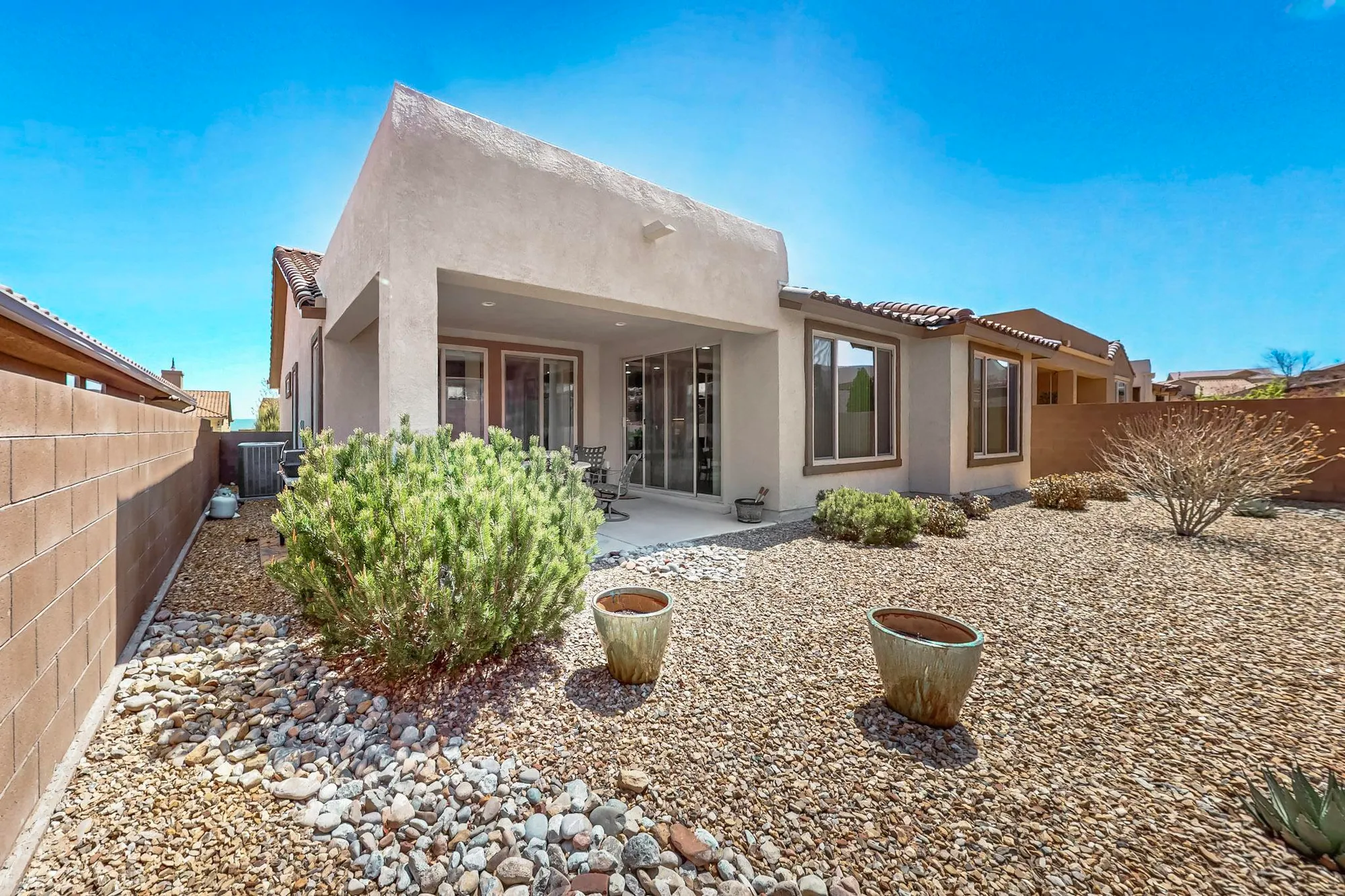 Property Slideshow image 32 of 44 | 9312 bear lake way, Albuquerque, NM, 87120