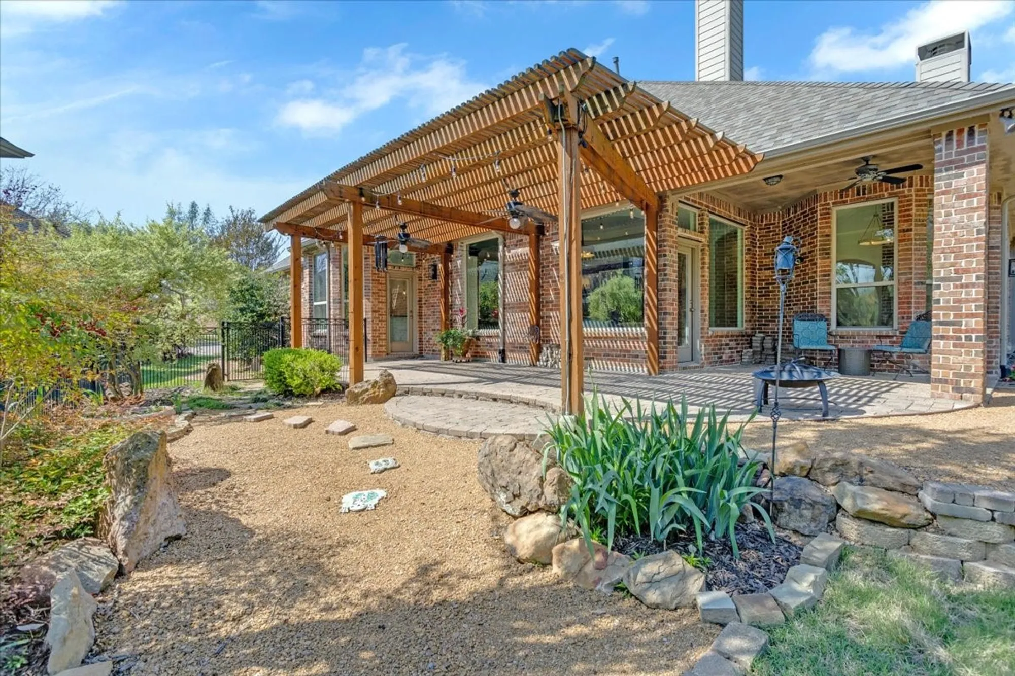 Property Slideshow image 5 of 40 | 1008 shoal creek ct, Fairview, TX, 75069