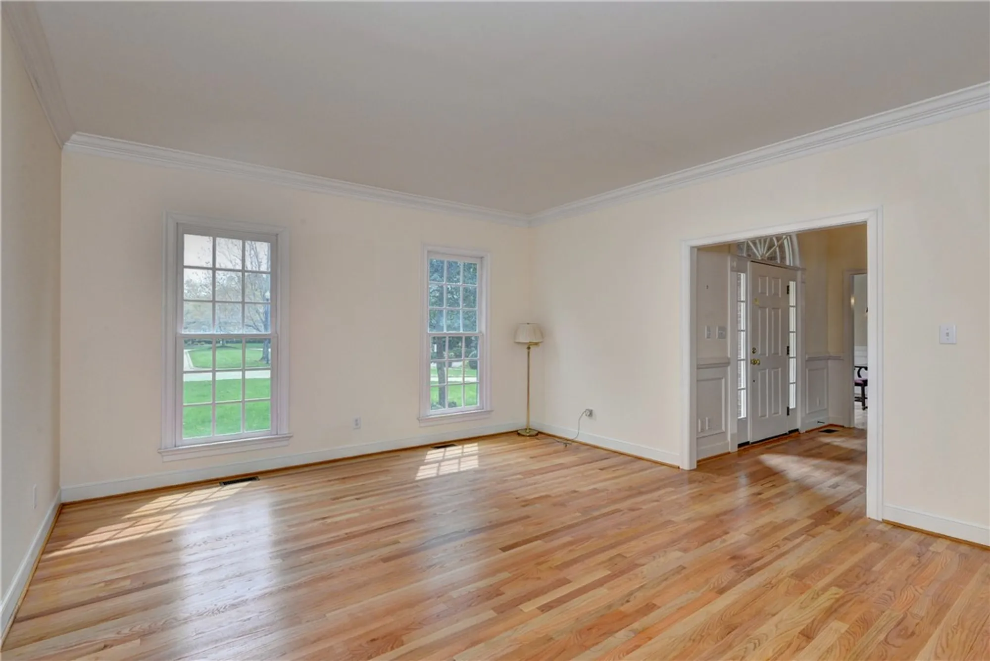 Property Slideshow image 18 of 47 | 2809 middle woodland close, Williamsburg, VA, 23185