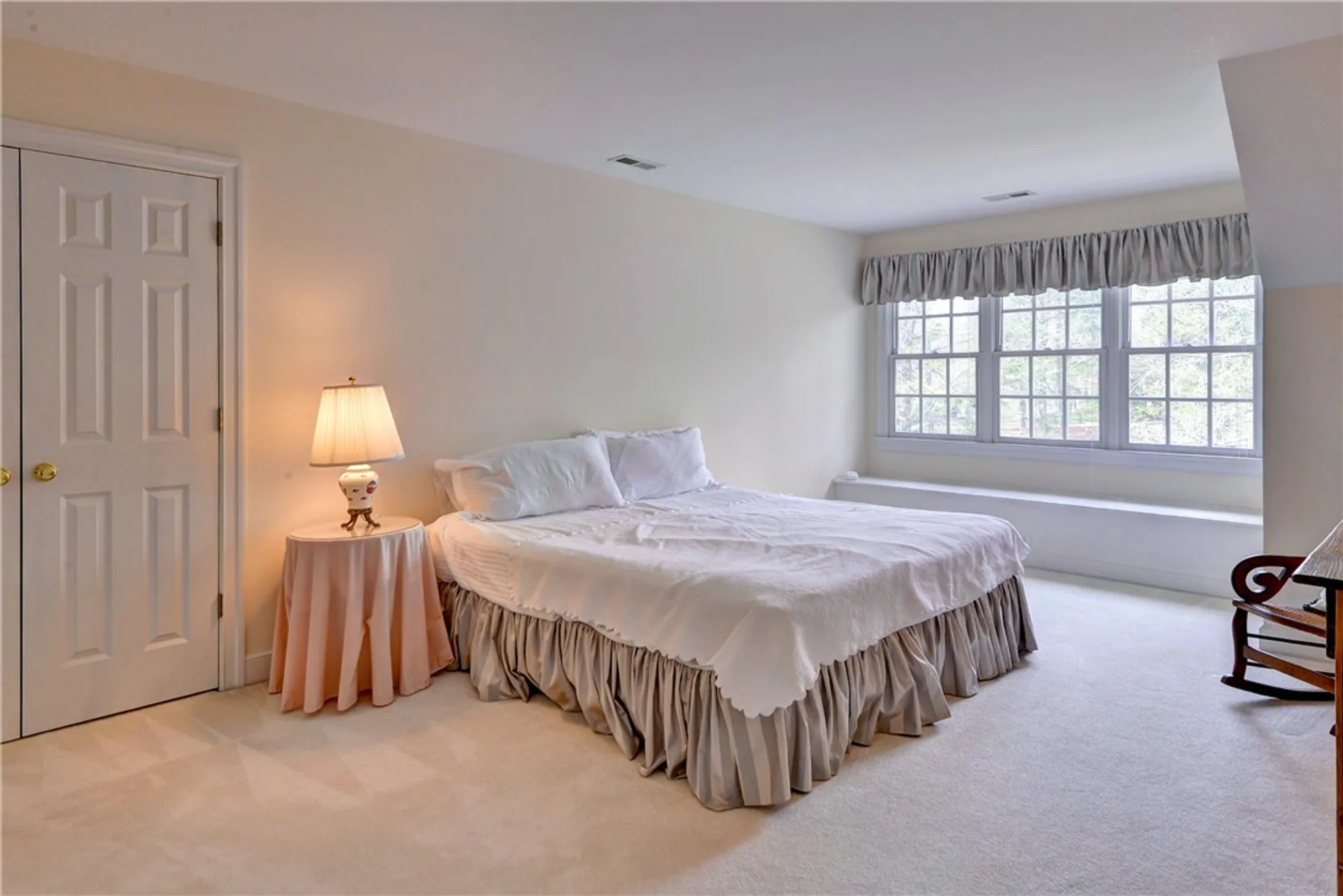 Property Slideshow image 34 of 47 | 2809 middle woodland close, Williamsburg, VA, 23185