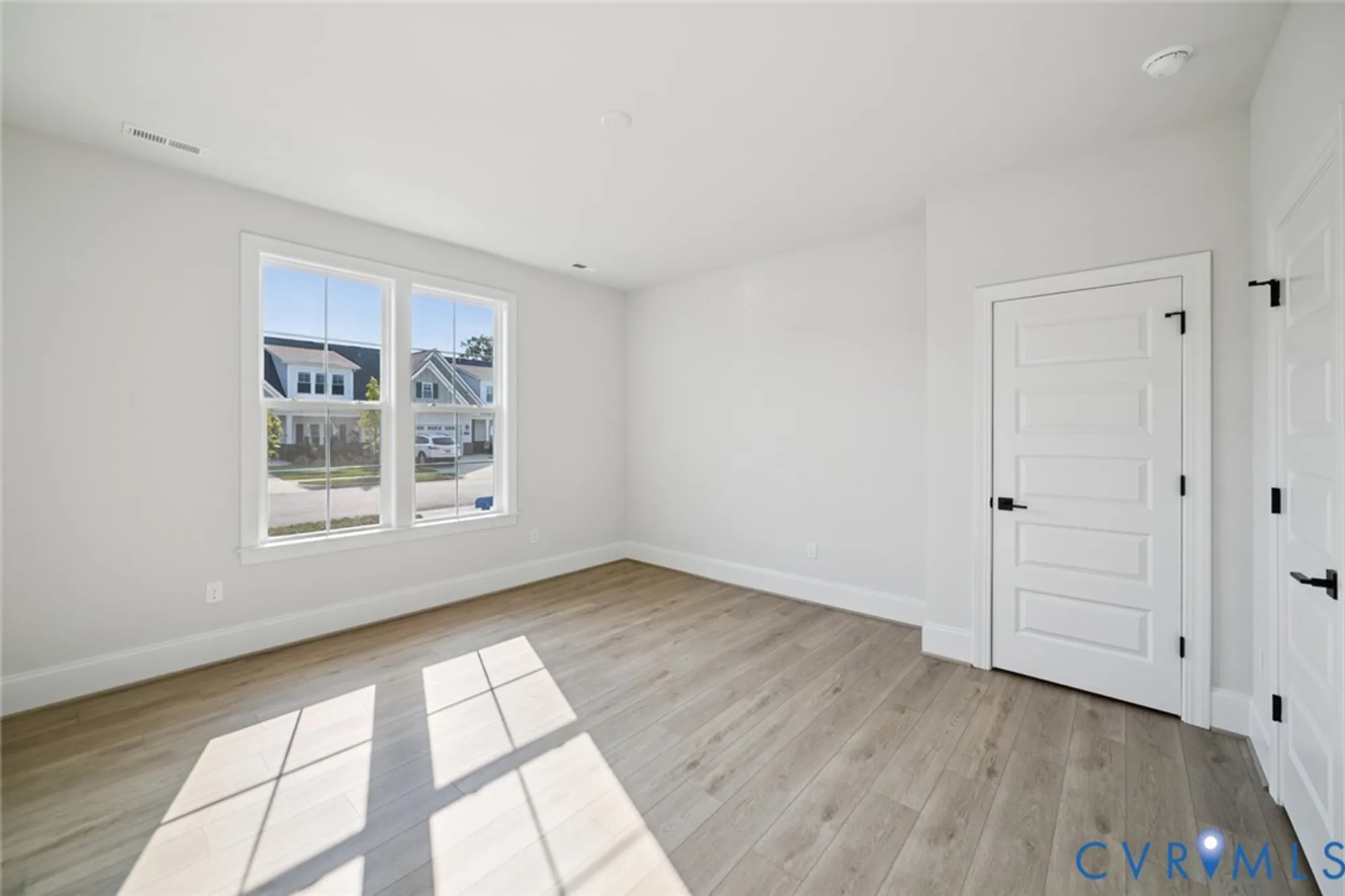 Property Slideshow image 14 of 18 | 8473 chimney rock dr, Mechanicsville, VA, 23116