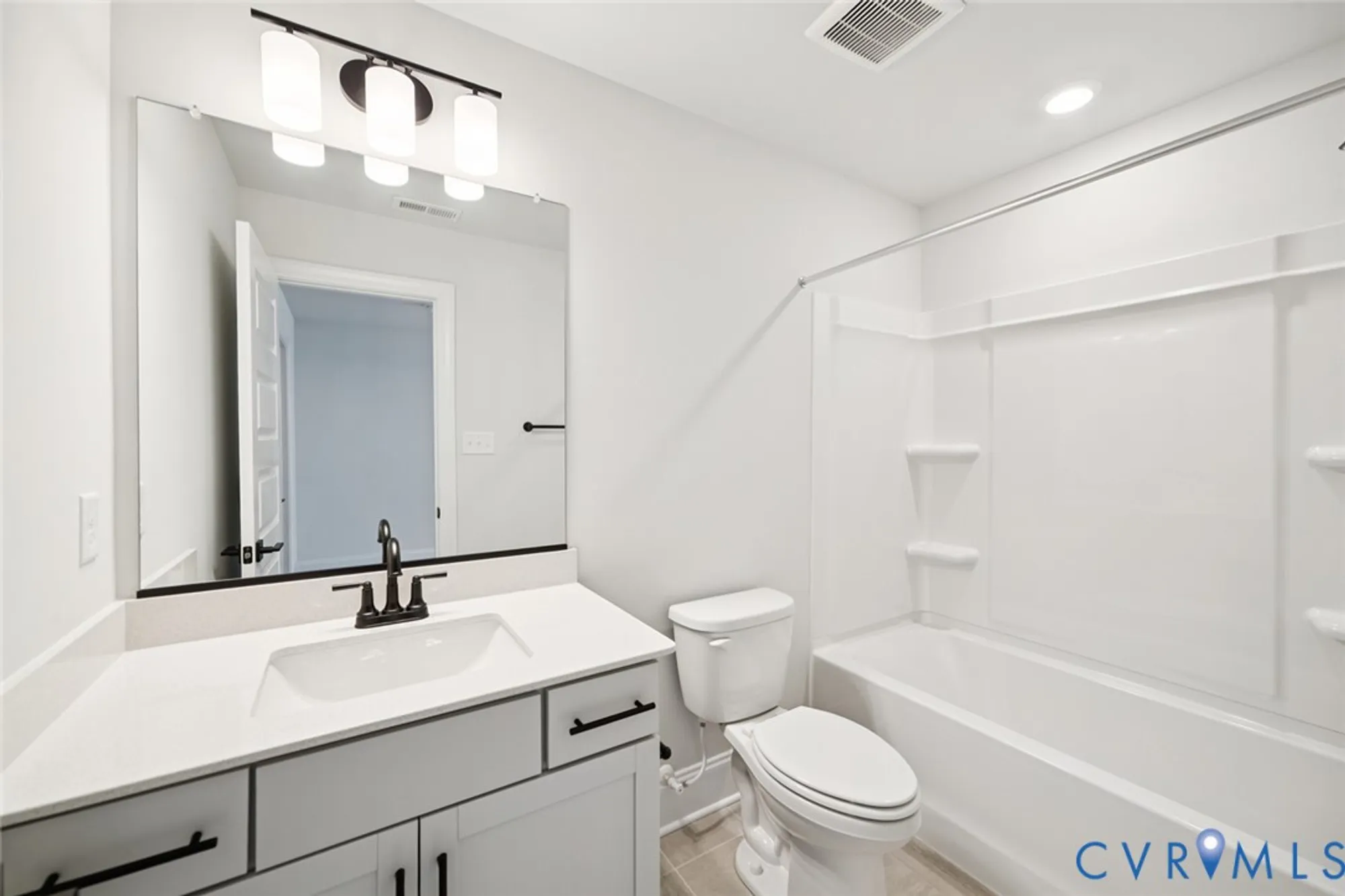 Property Slideshow image 10 of 18 | 8473 chimney rock dr, Mechanicsville, VA, 23116