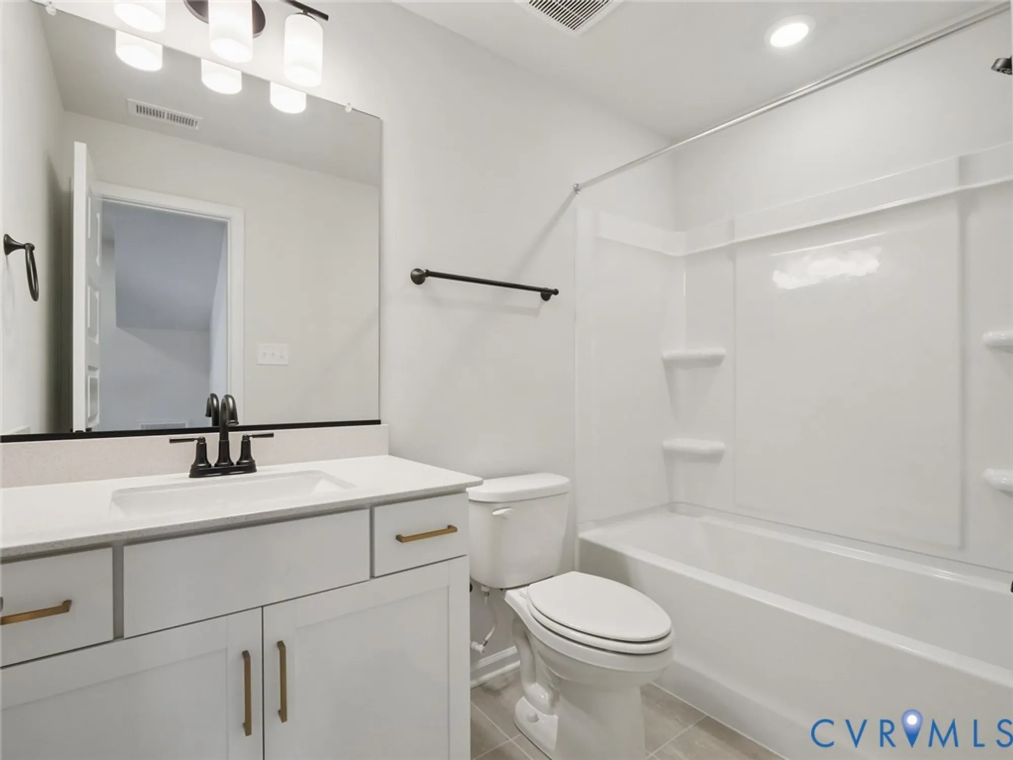 Property Slideshow image 15 of 21 | 8505 chimney rock dr, Mechanicsville, VA, 23116