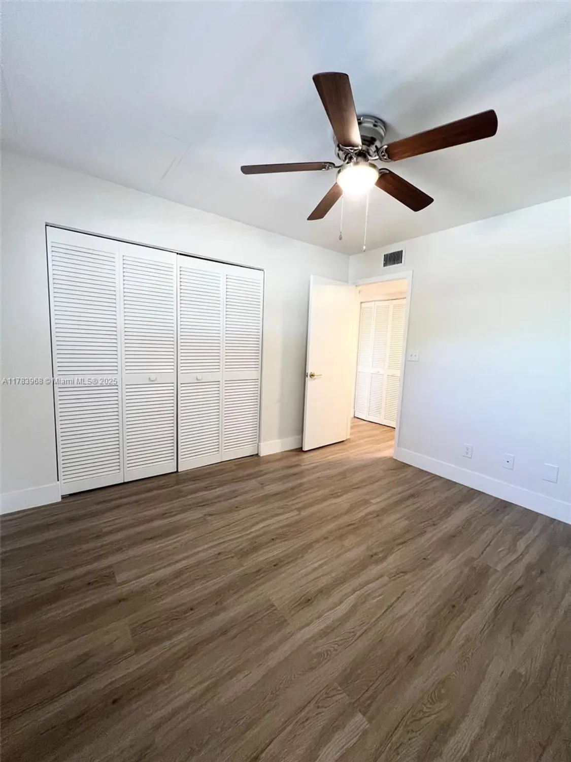 Property Slideshow image 8 of 20 | 6085 n sabal palm blvd 308, Tamarac, FL, 33319