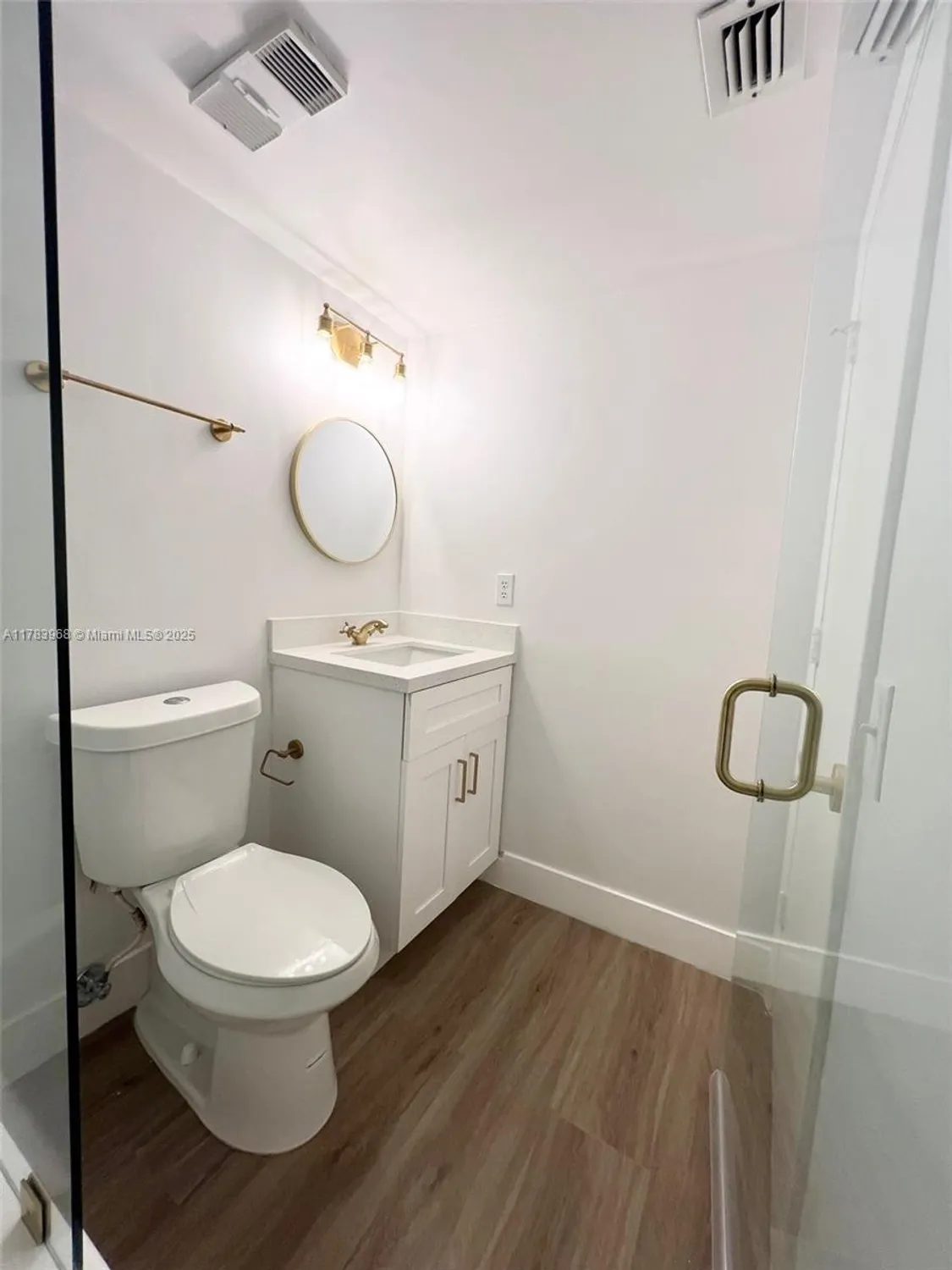 Property Slideshow image 9 of 20 | 6085 n sabal palm blvd 308, Tamarac, FL, 33319