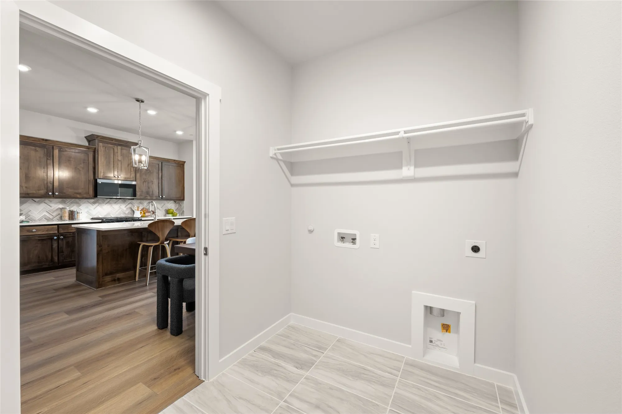 Property Slideshow image 15 of 26 | 2621 st helena ln, Grand Prairie, TX, 75054