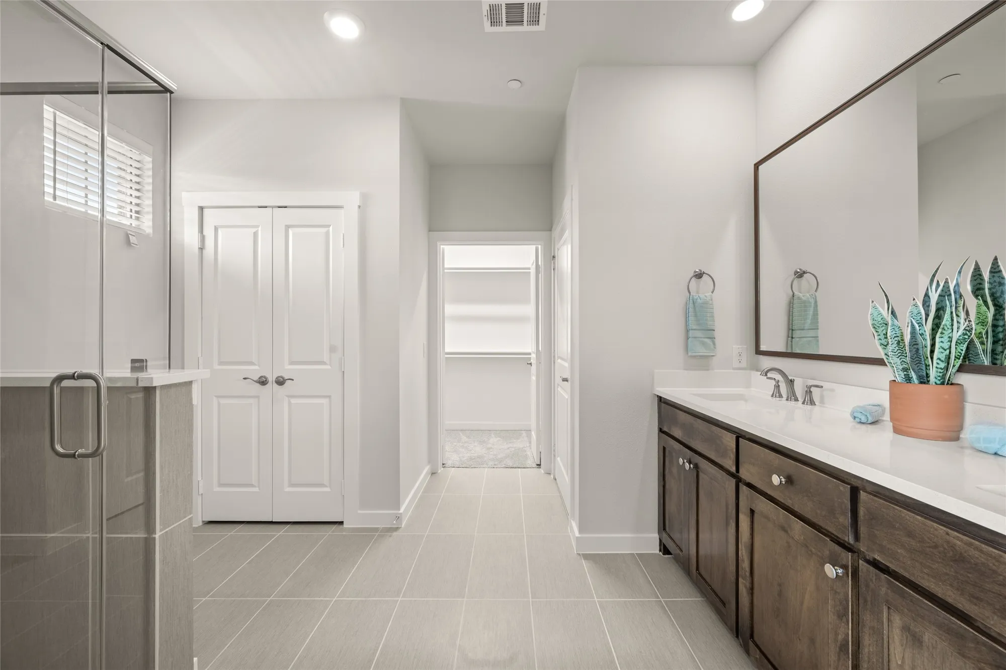 Property Slideshow image 20 of 26 | 2621 st helena ln, Grand Prairie, TX, 75054