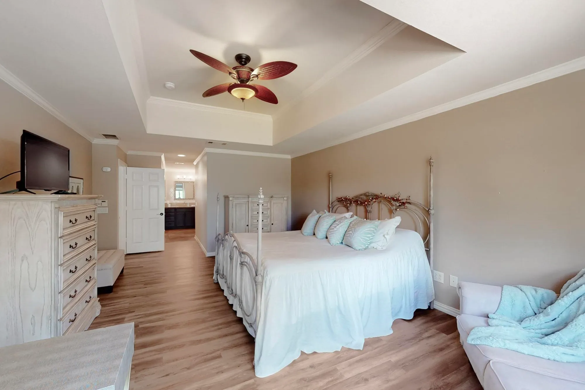 Property Slideshow image 18 of 40 | 10000 soriano st, Denton, TX, 76207