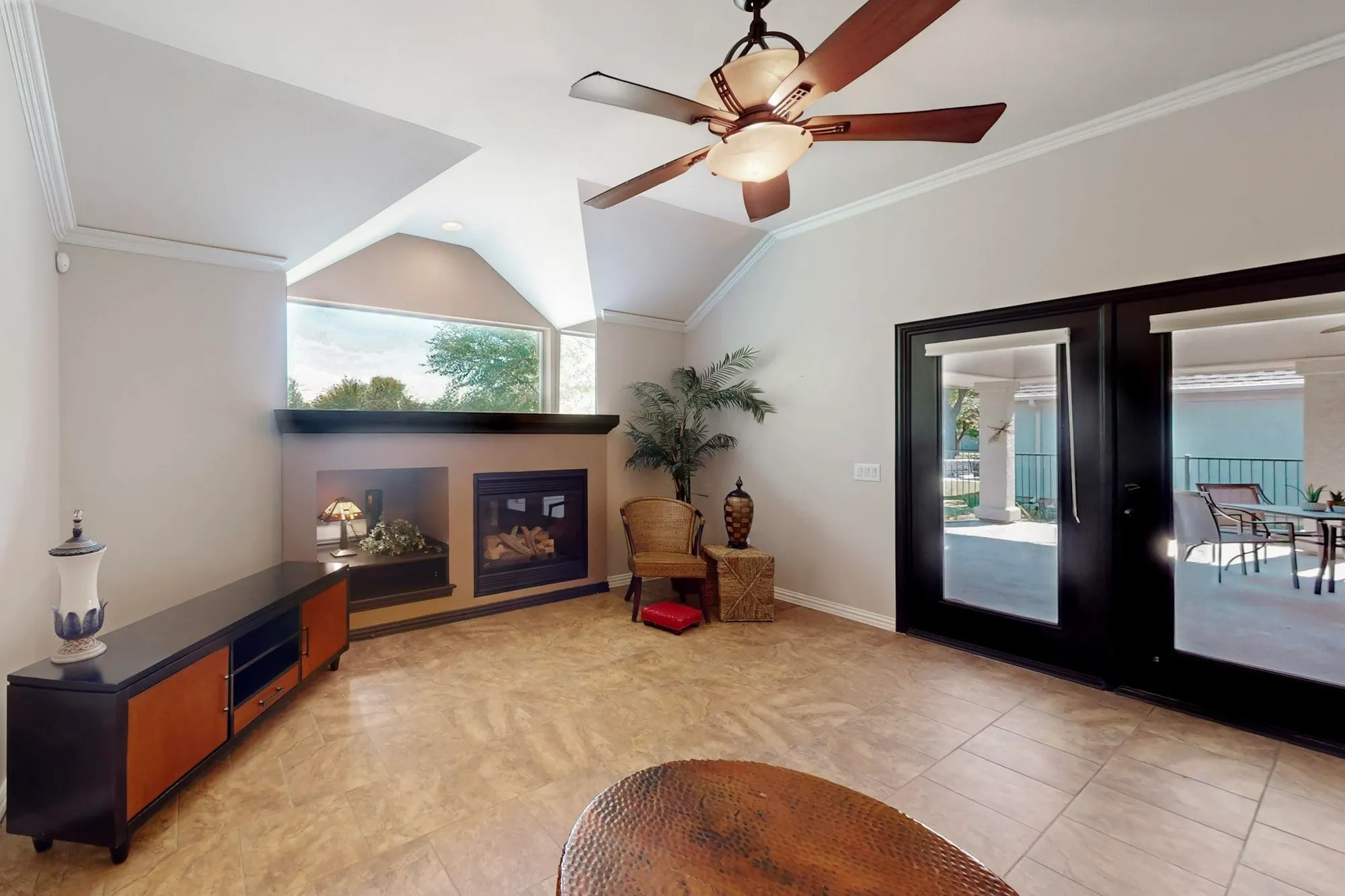 Property Slideshow image 10 of 40 | 10000 soriano st, Denton, TX, 76207