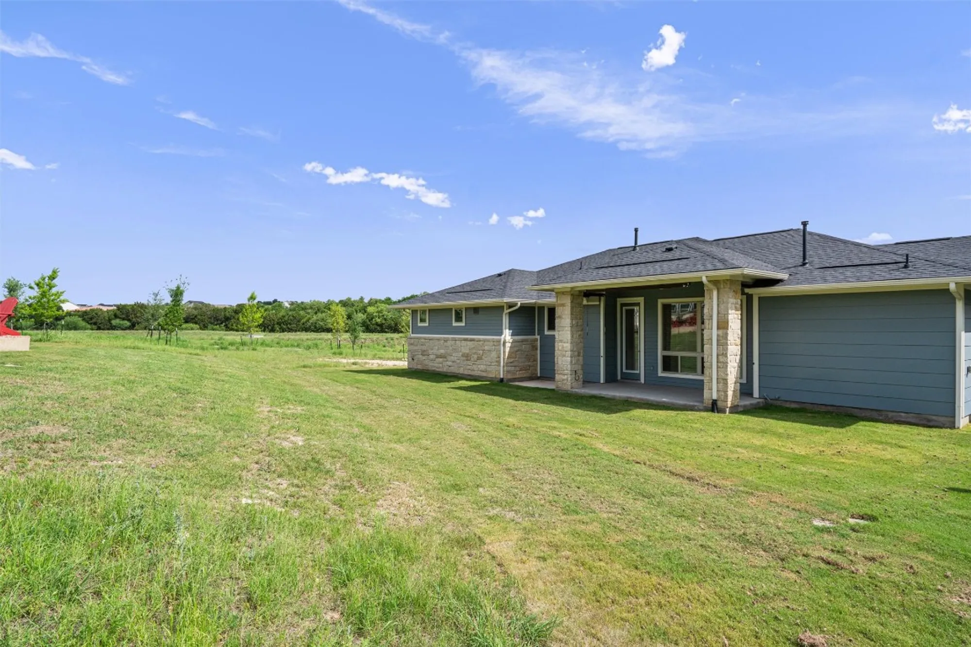 Property Slideshow image 28 of 39 | 150 roaming rock trl # 101, San Marcos, TX, 78666