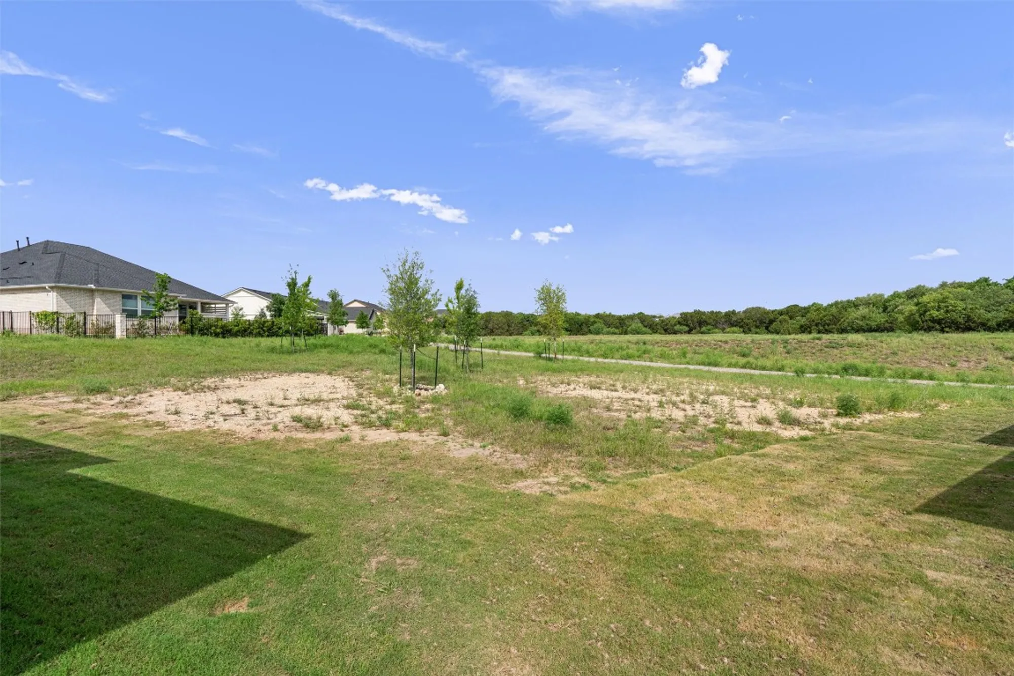 Property Slideshow image 29 of 39 | 150 roaming rock trl # 101, San Marcos, TX, 78666