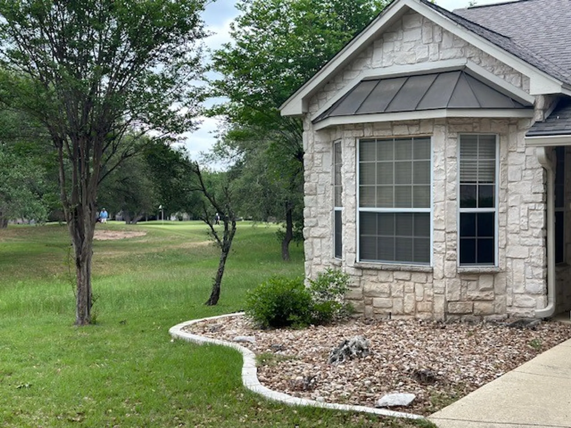 Property Slideshow image 8 of 8 | 125 whispering wind dr, Georgetown, TX, 78633