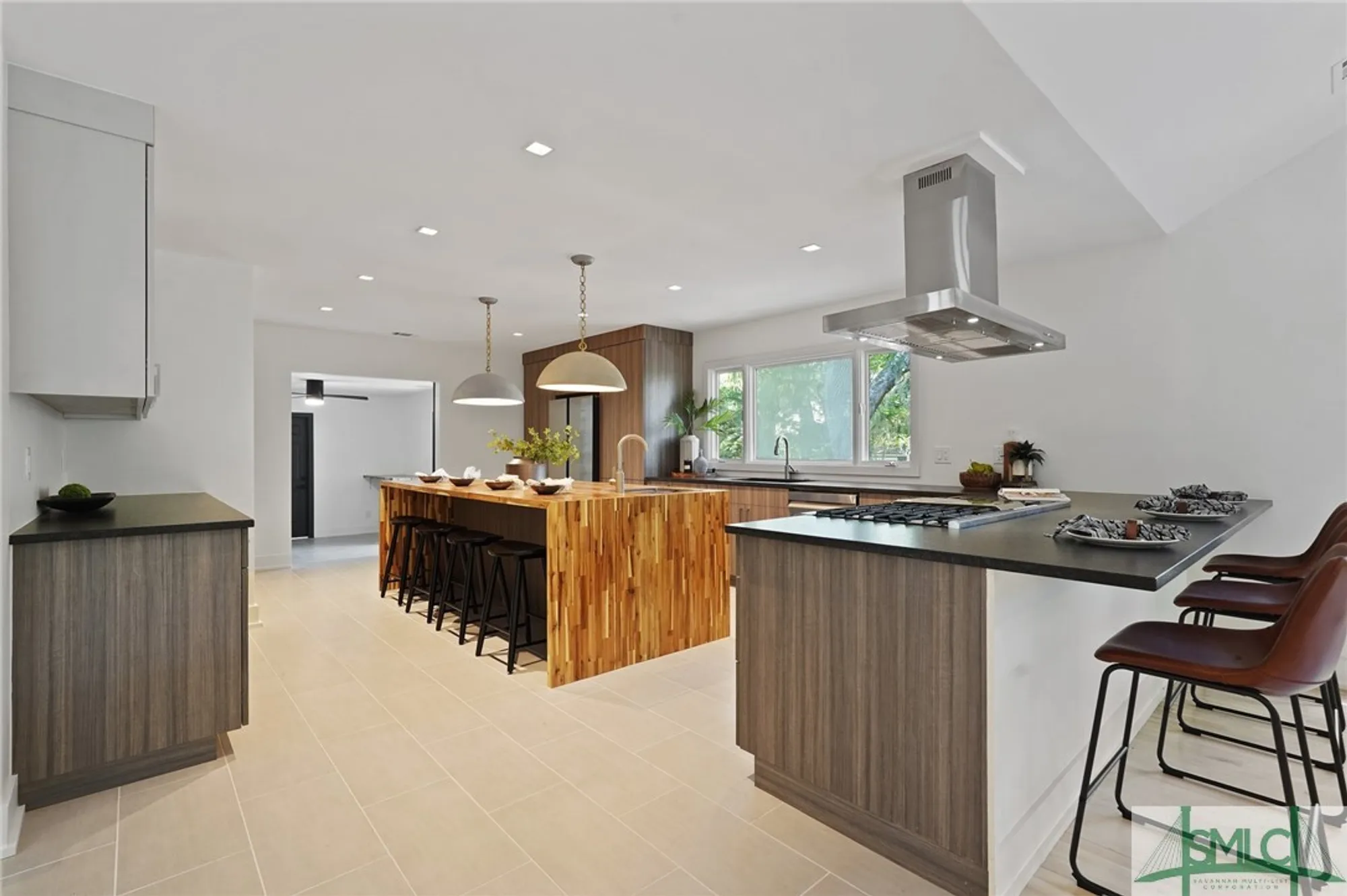 Property Slideshow image 10 of 45 | 3 schroeder ct, Savannah, GA, 31411