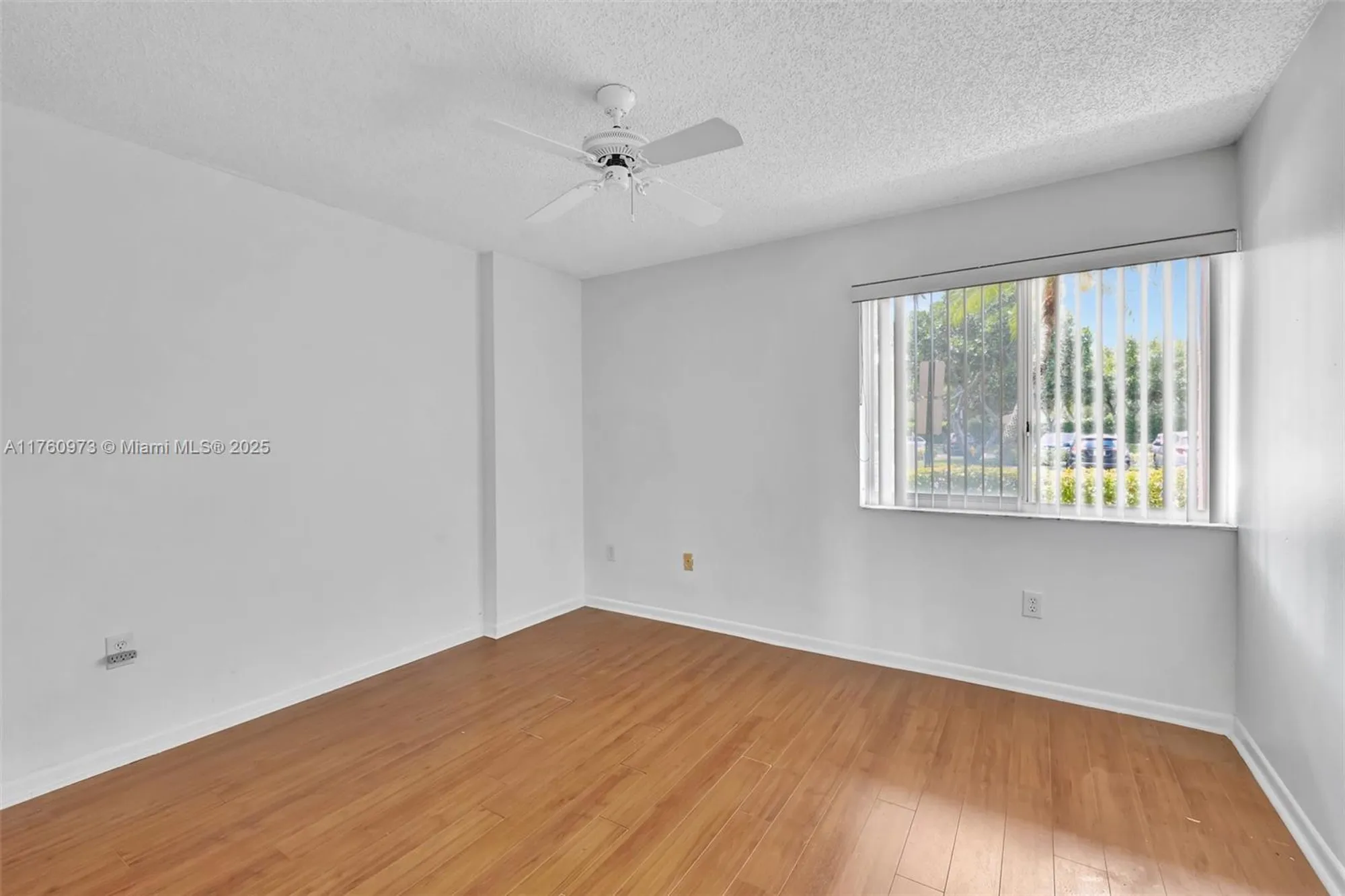 Property Slideshow image 14 of 22 | 7711 trent dr 106, Tamarac, FL, 33321