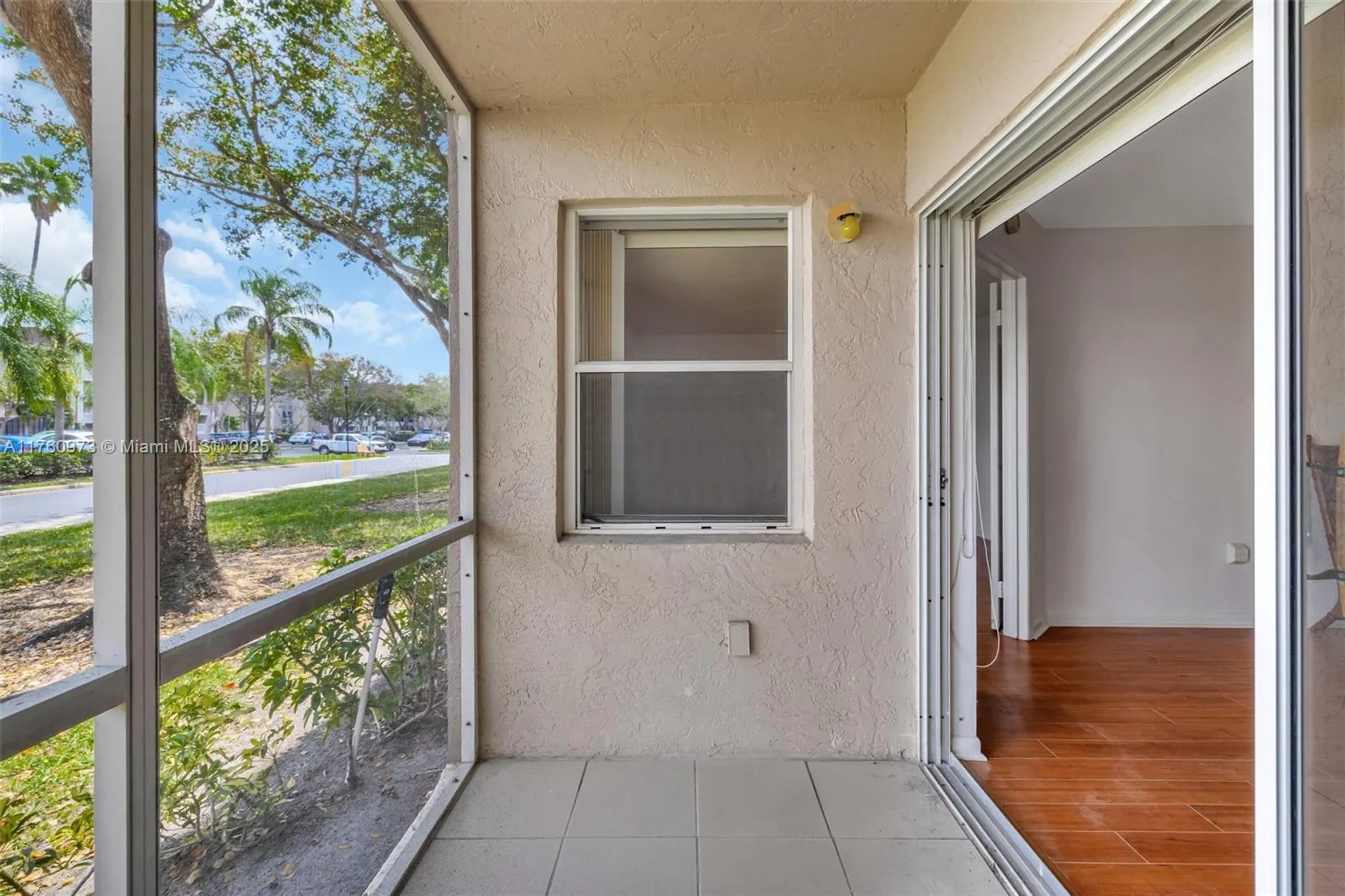 Property Slideshow image 16 of 22 | 7711 trent dr 106, Tamarac, FL, 33321