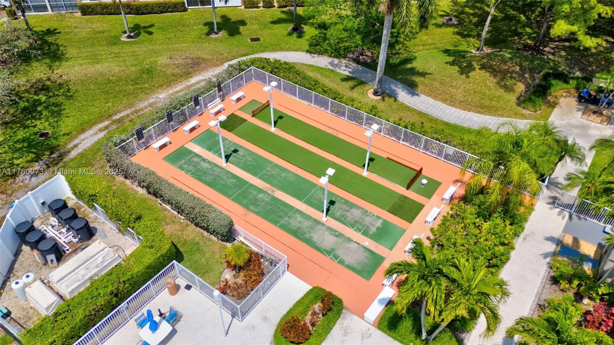 Property Slideshow image 20 of 22 | 7711 trent dr 106, Tamarac, FL, 33321