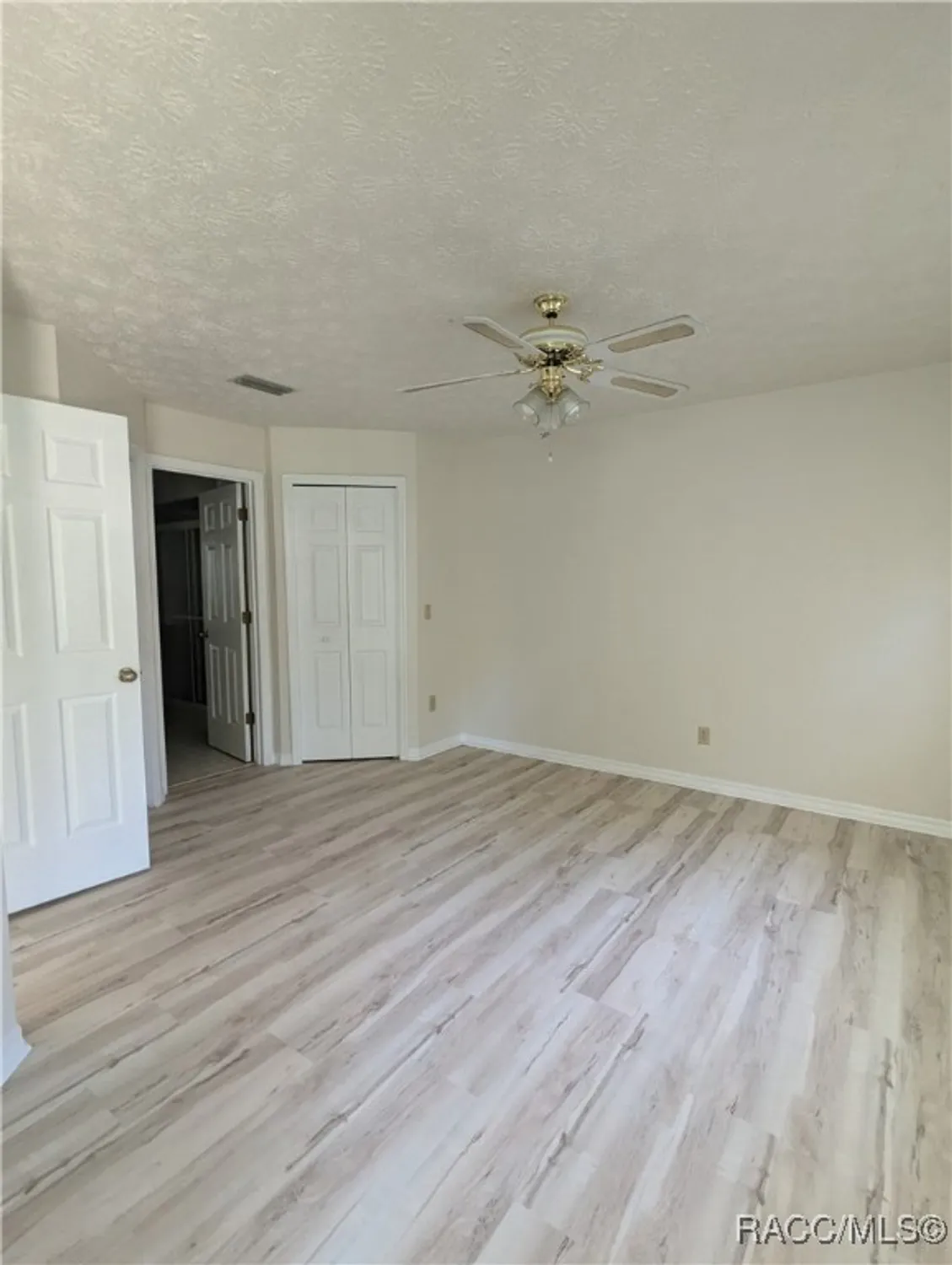 Property Slideshow image 8 of 23 | 806 windermere blvd, Inverness, FL, 34453