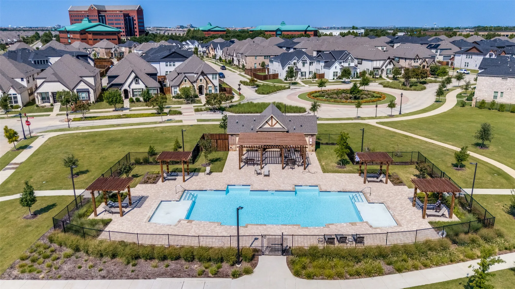 Property Slideshow image 29 of 35 | 1735 wittington pl apt 1207, Farmers Branch, TX, 75234