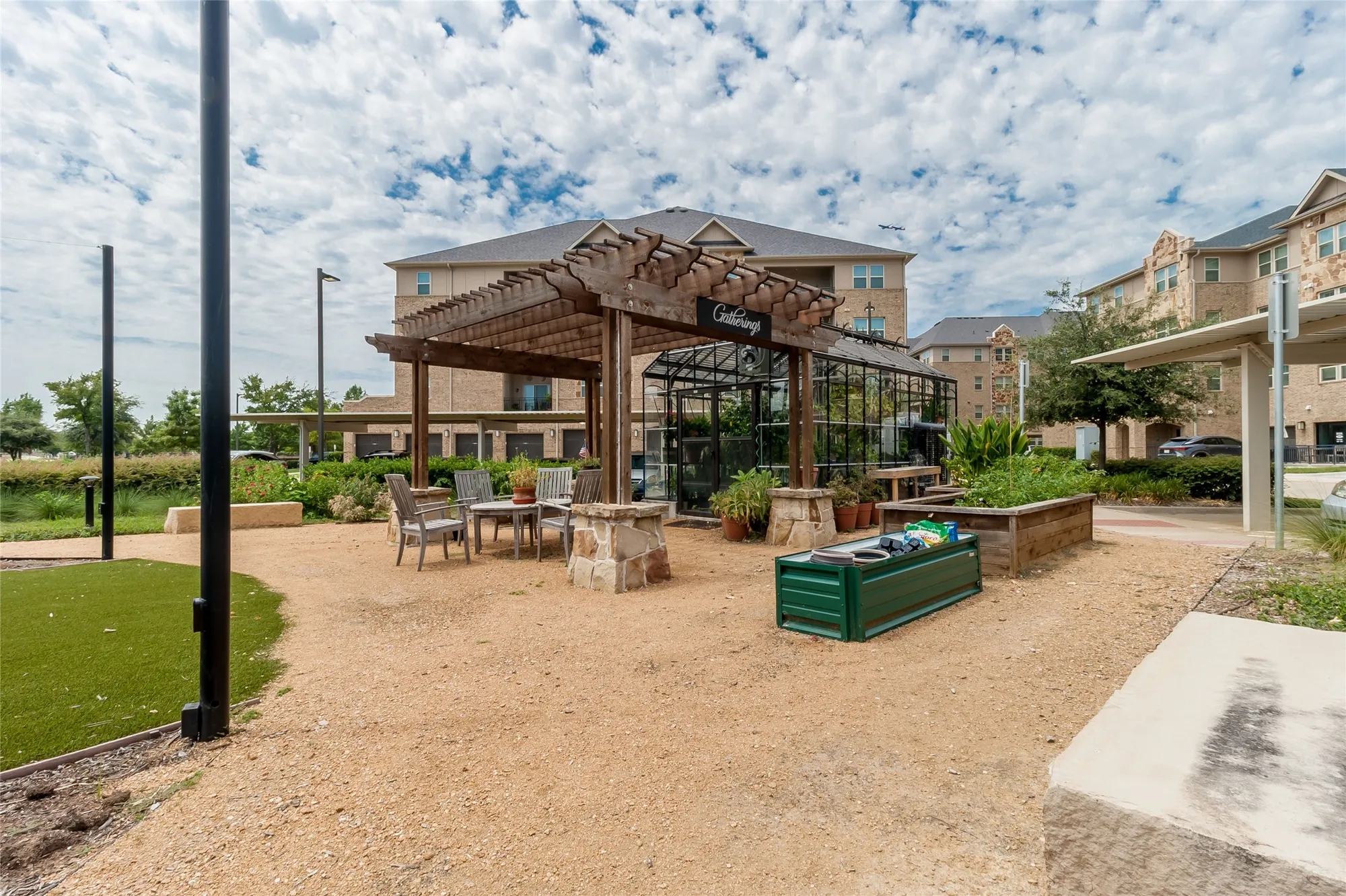 Property Slideshow image 22 of 35 | 1735 wittington pl apt 1207, Farmers Branch, TX, 75234