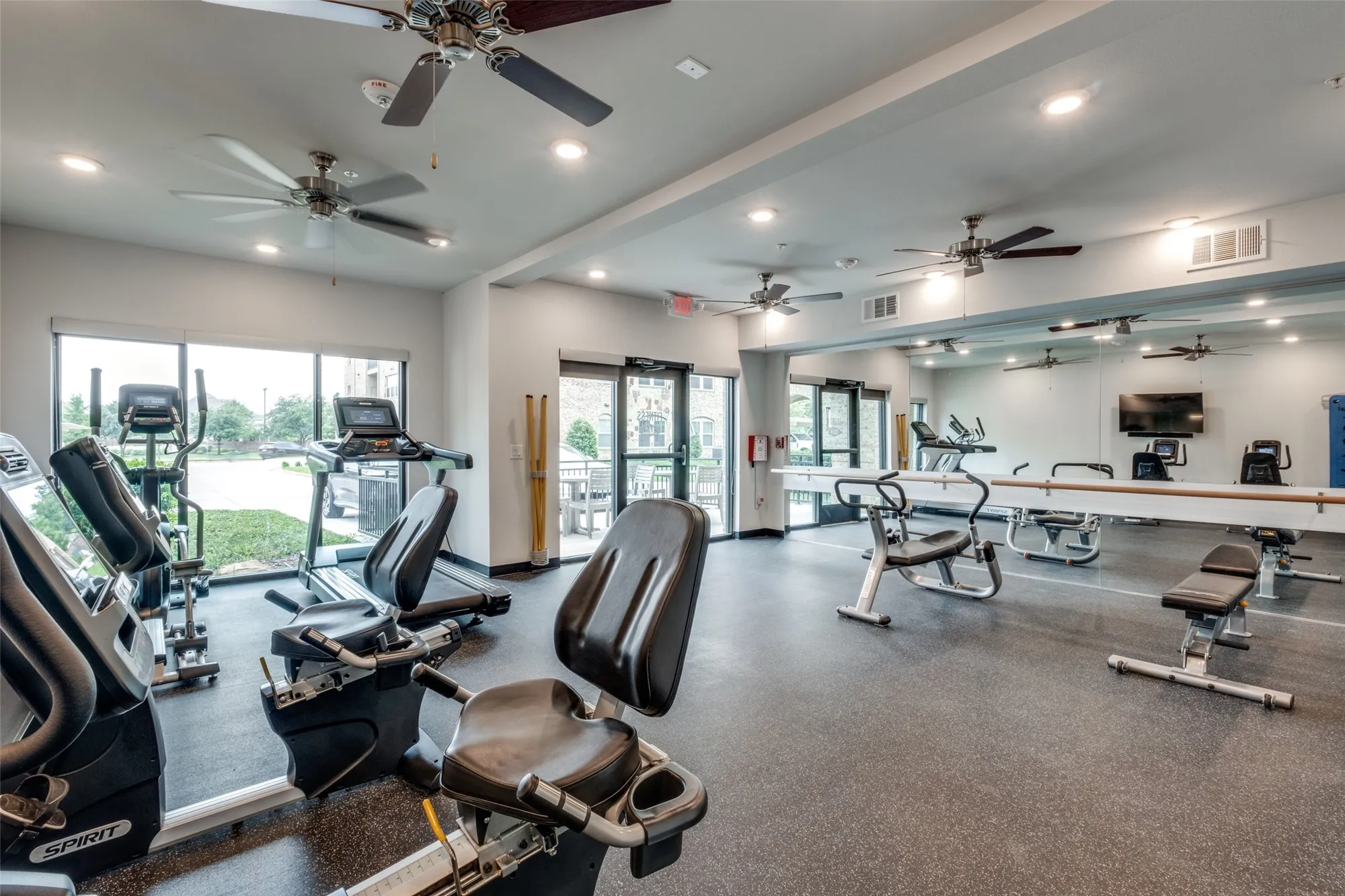 Property Slideshow image 35 of 35 | 1735 wittington pl apt 1207, Farmers Branch, TX, 75234