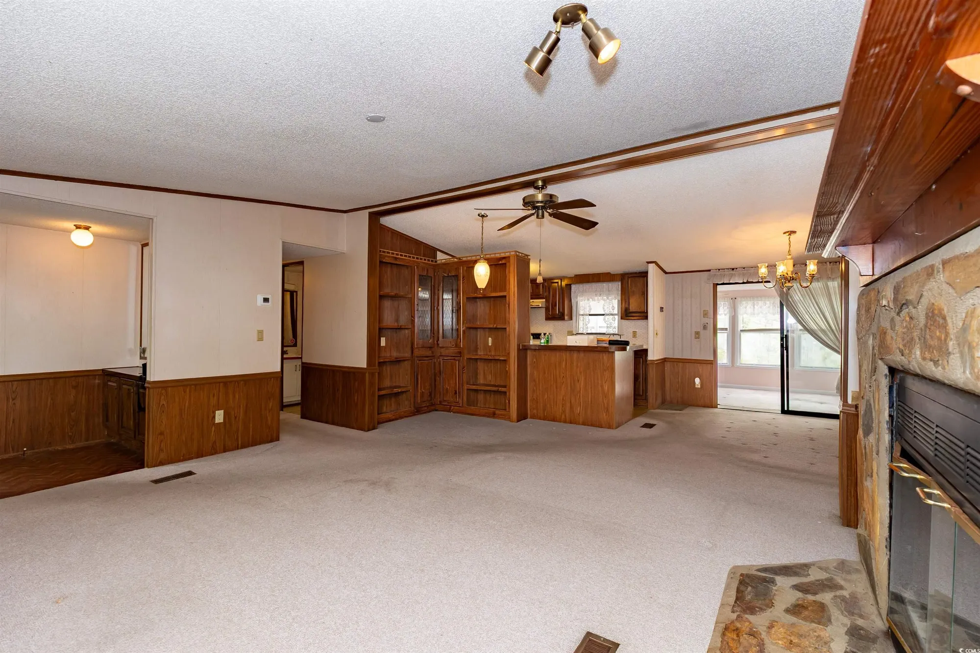 Property Slideshow image 5 of 31 | 835 s marlin cir, Murrells Inlet, SC, 29576