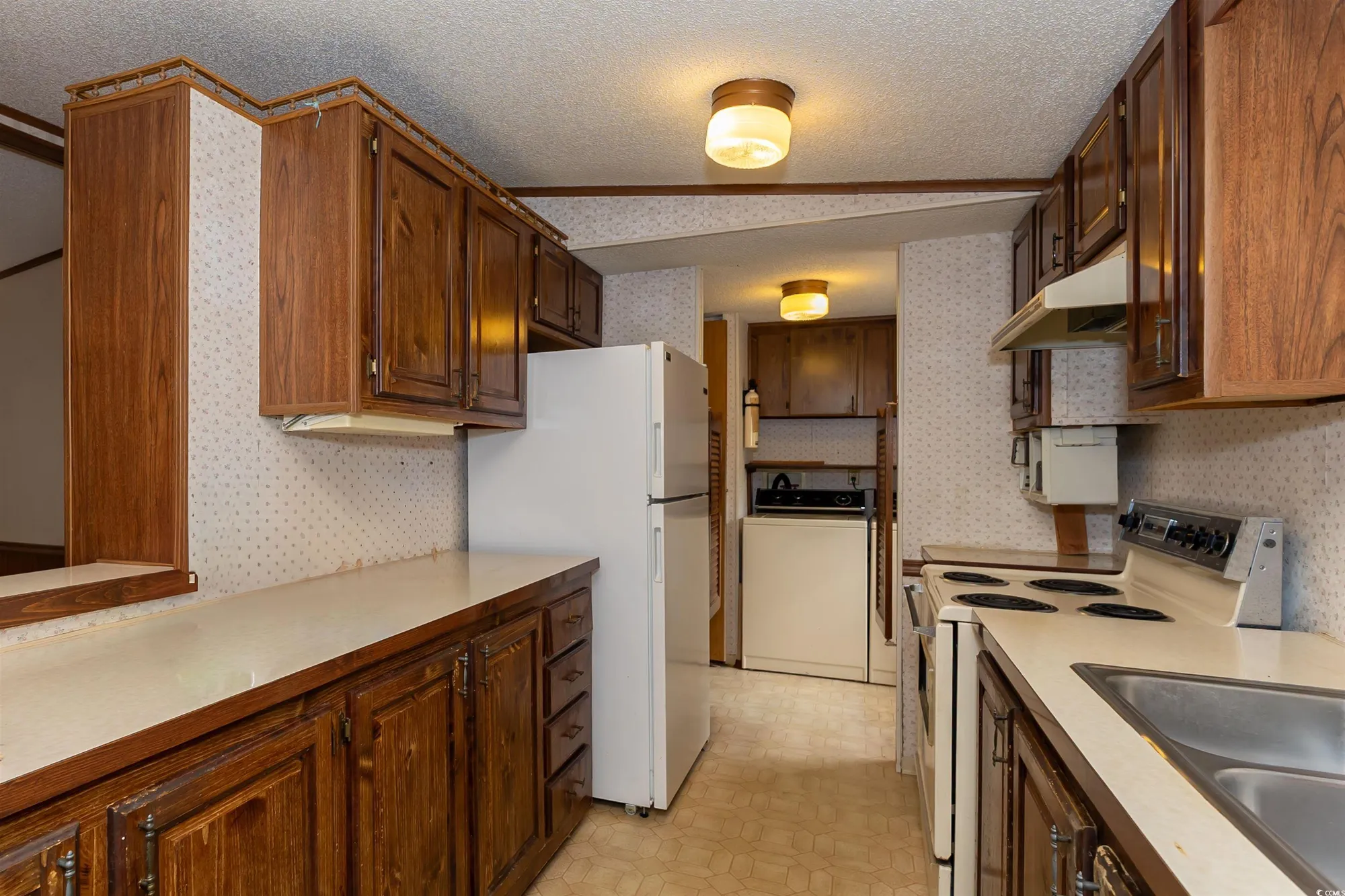 Property Slideshow image 9 of 31 | 835 s marlin cir, Murrells Inlet, SC, 29576