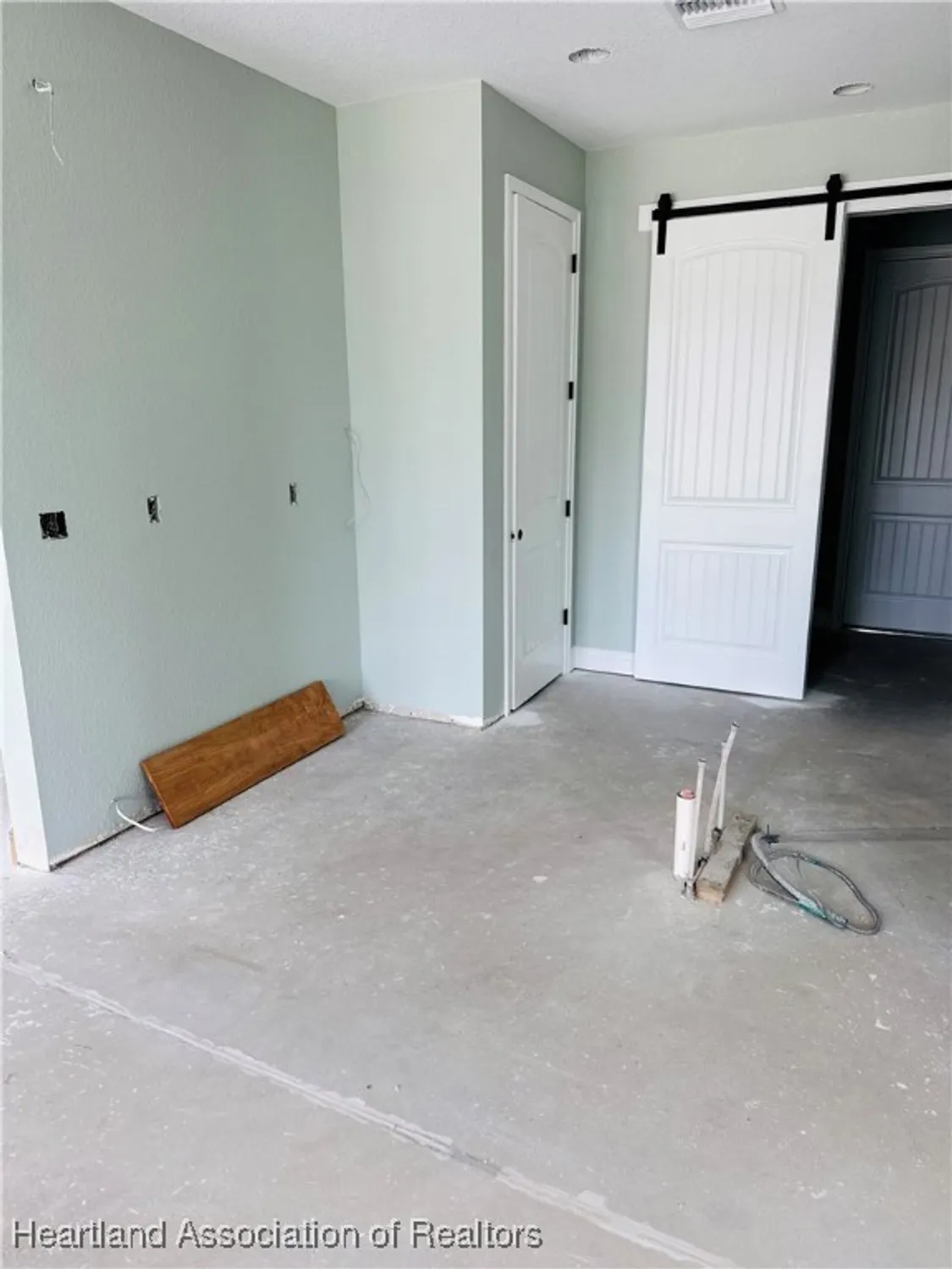 Property Slideshow image 24 of 48 | 4298 north course ln, Avon Park, FL, 33825