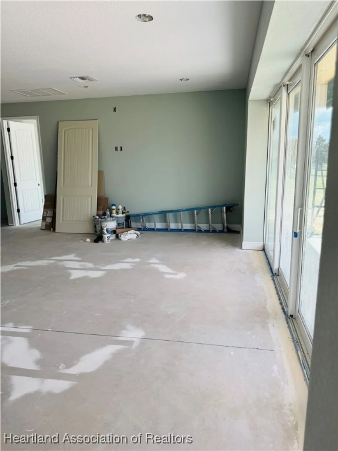 Property Slideshow image 21 of 48 | 4298 north course ln, Avon Park, FL, 33825