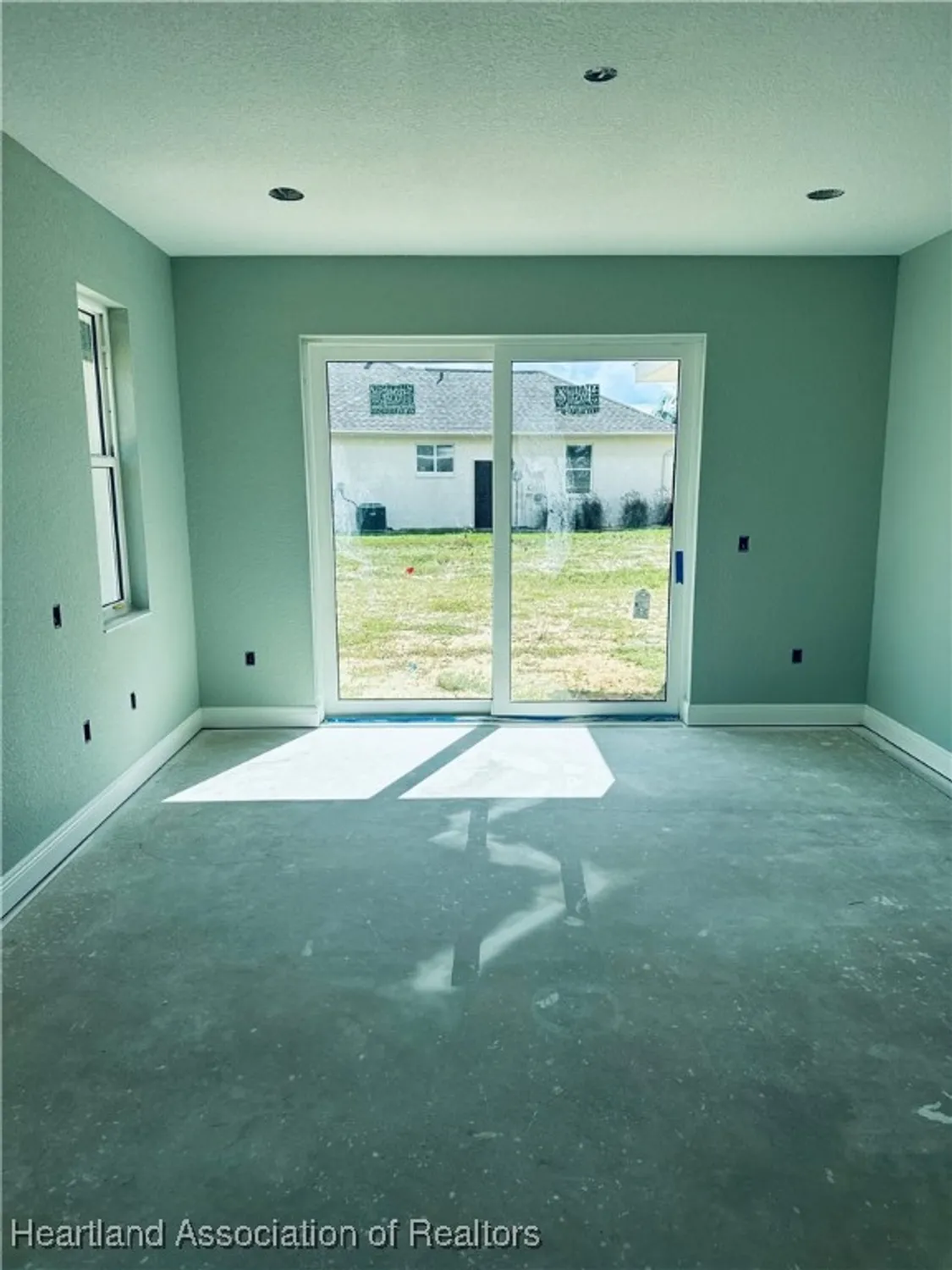 Property Slideshow image 34 of 48 | 4298 north course ln, Avon Park, FL, 33825