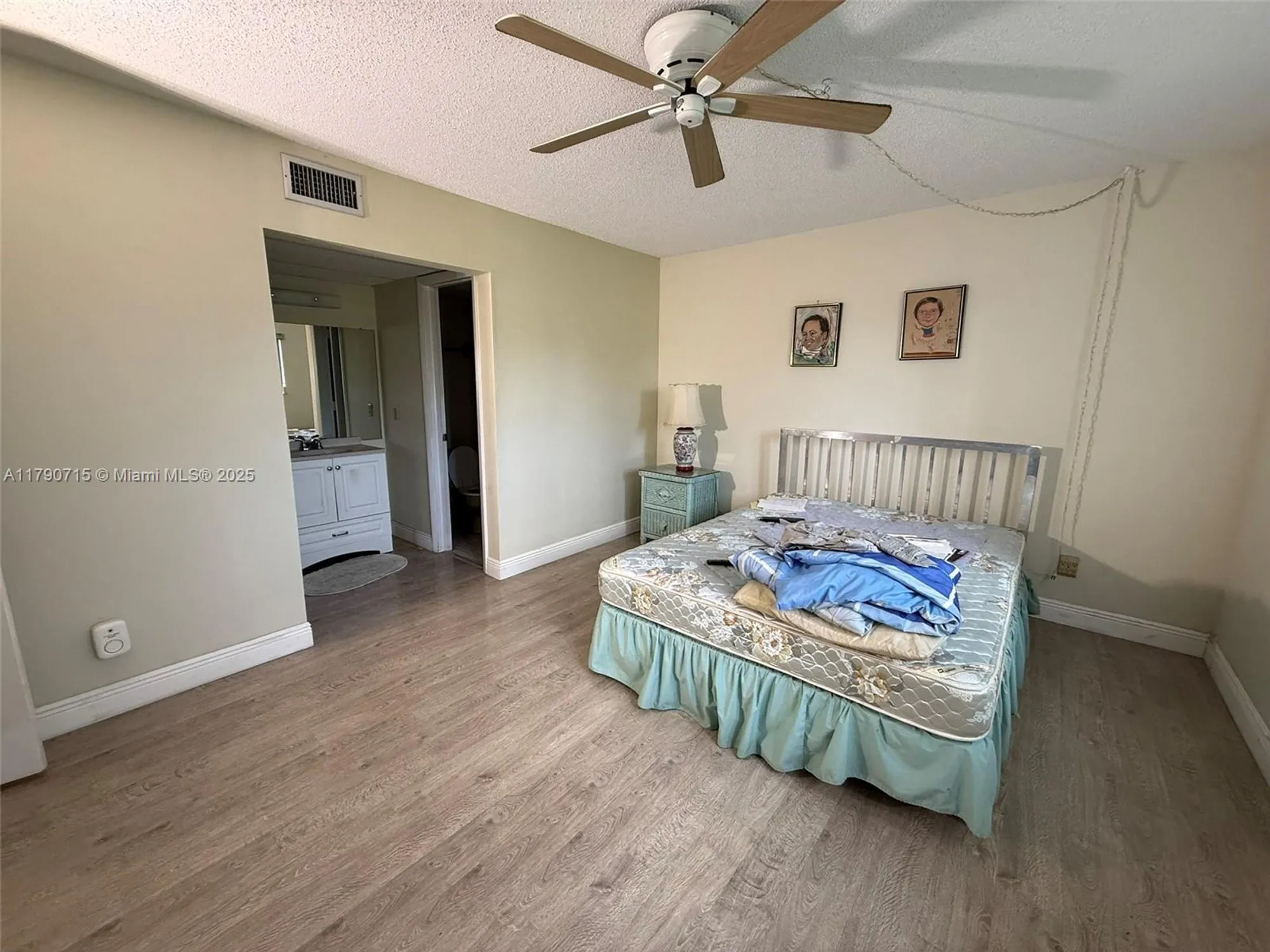 Property Slideshow image 5 of 15 | 7797 golf circle dr 102, Margate, FL, 33063