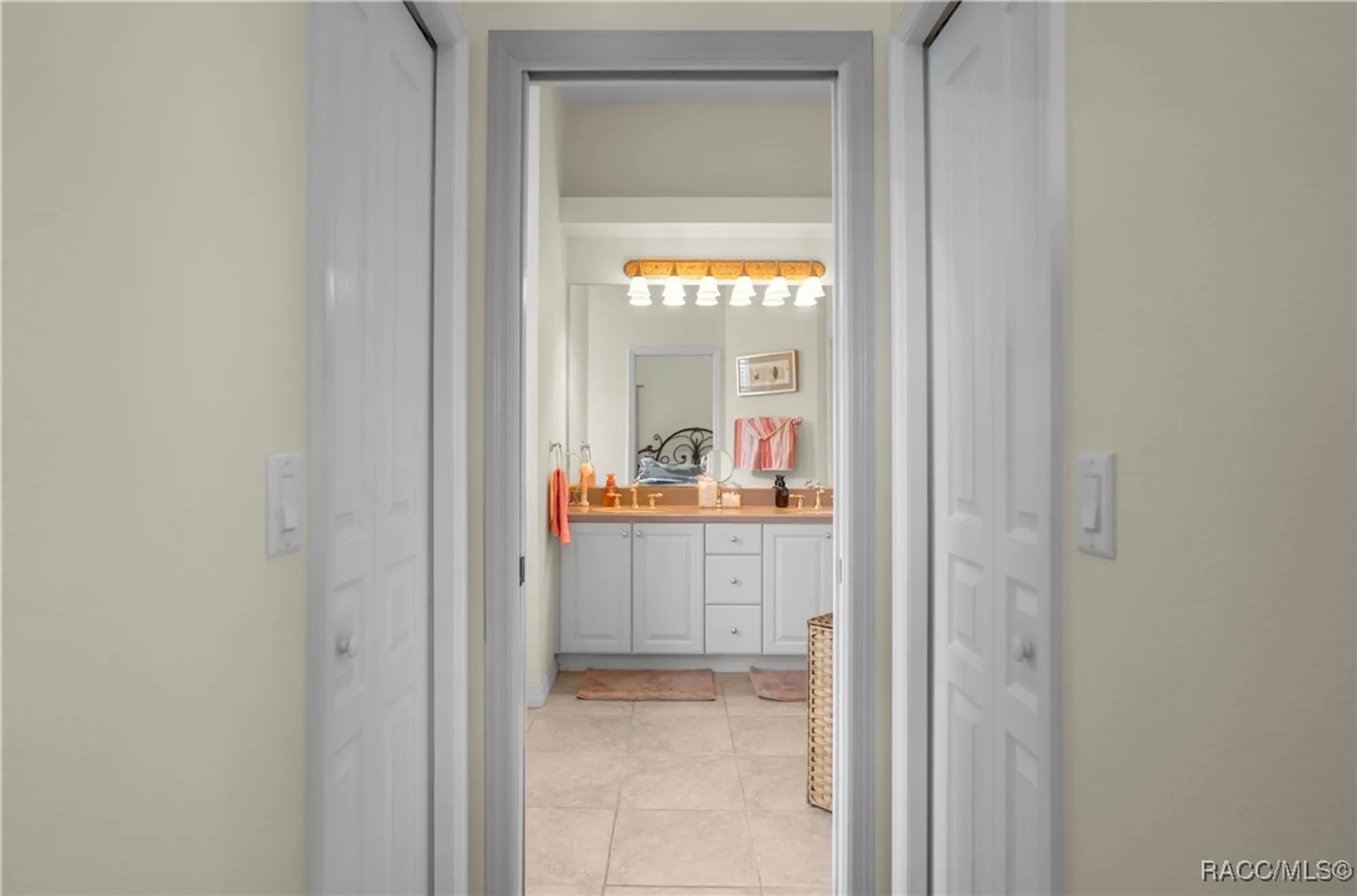 Property Slideshow image 18 of 89 | 2295 n andrea pt, Lecanto, FL, 34461