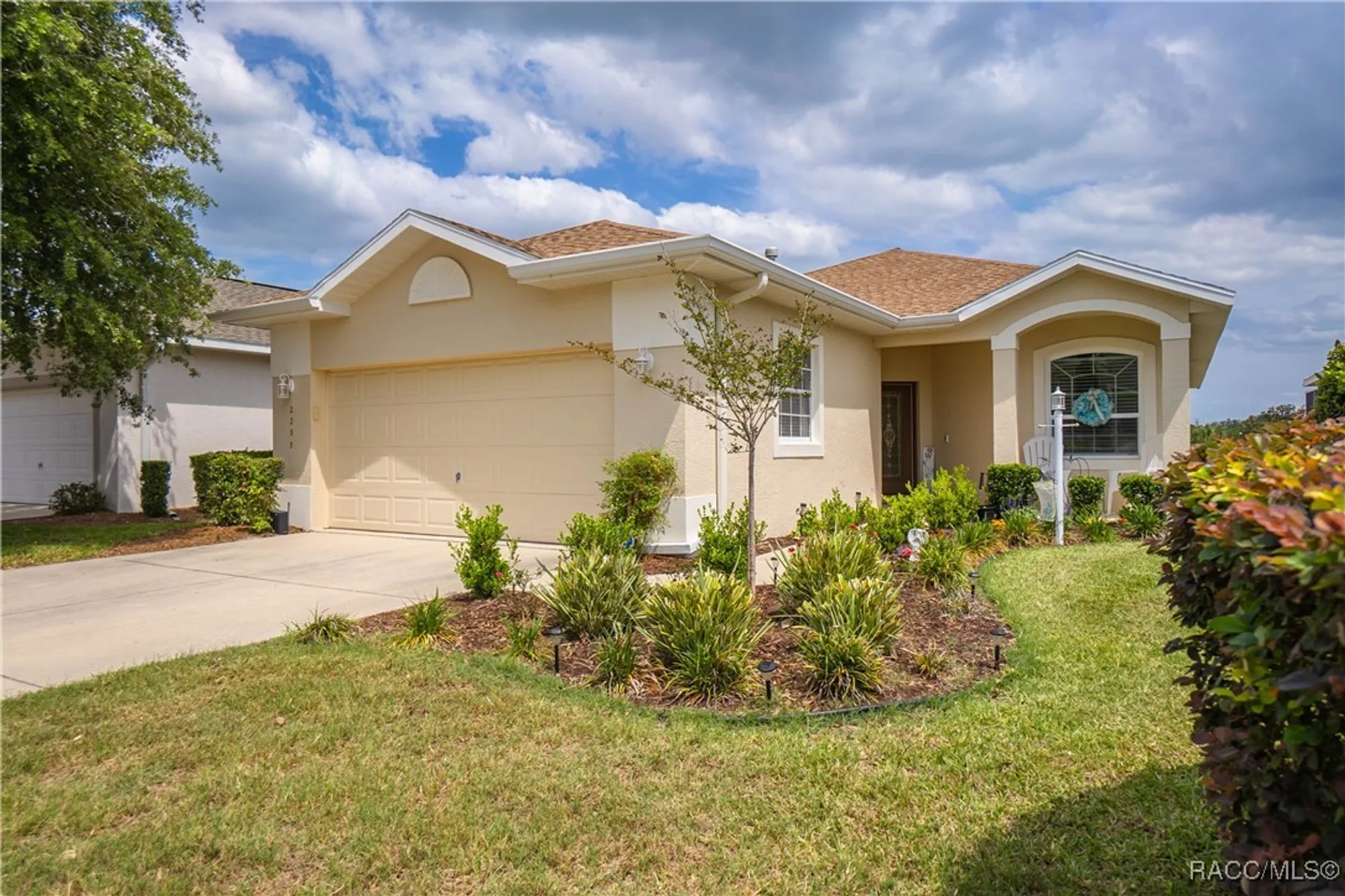 Property Slideshow image 1 of 89 | 2295 n andrea pt, Lecanto, FL, 34461