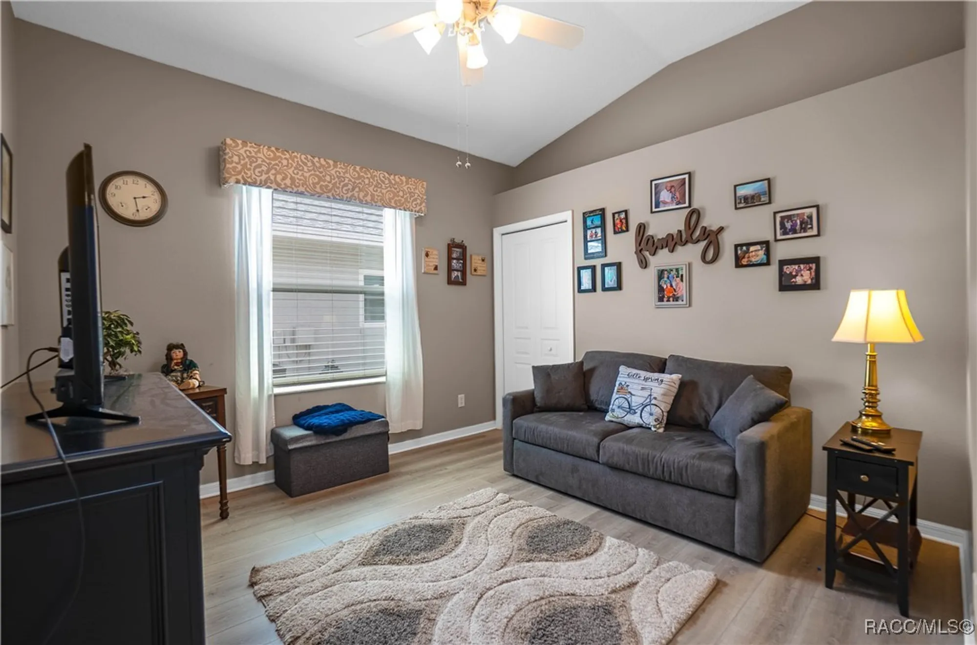 Property Slideshow image 21 of 89 | 2295 n andrea pt, Lecanto, FL, 34461