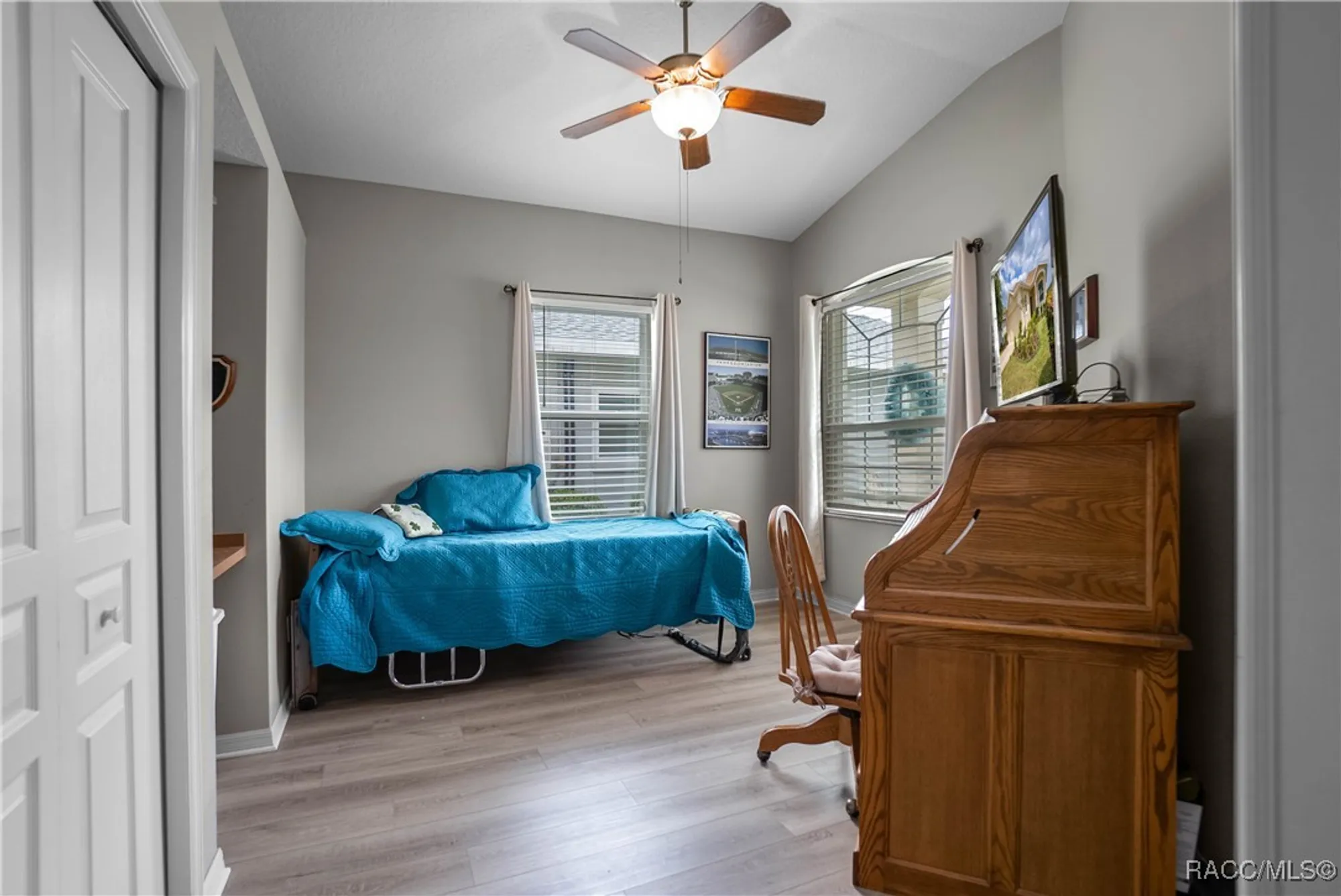 Property Slideshow image 22 of 89 | 2295 n andrea pt, Lecanto, FL, 34461