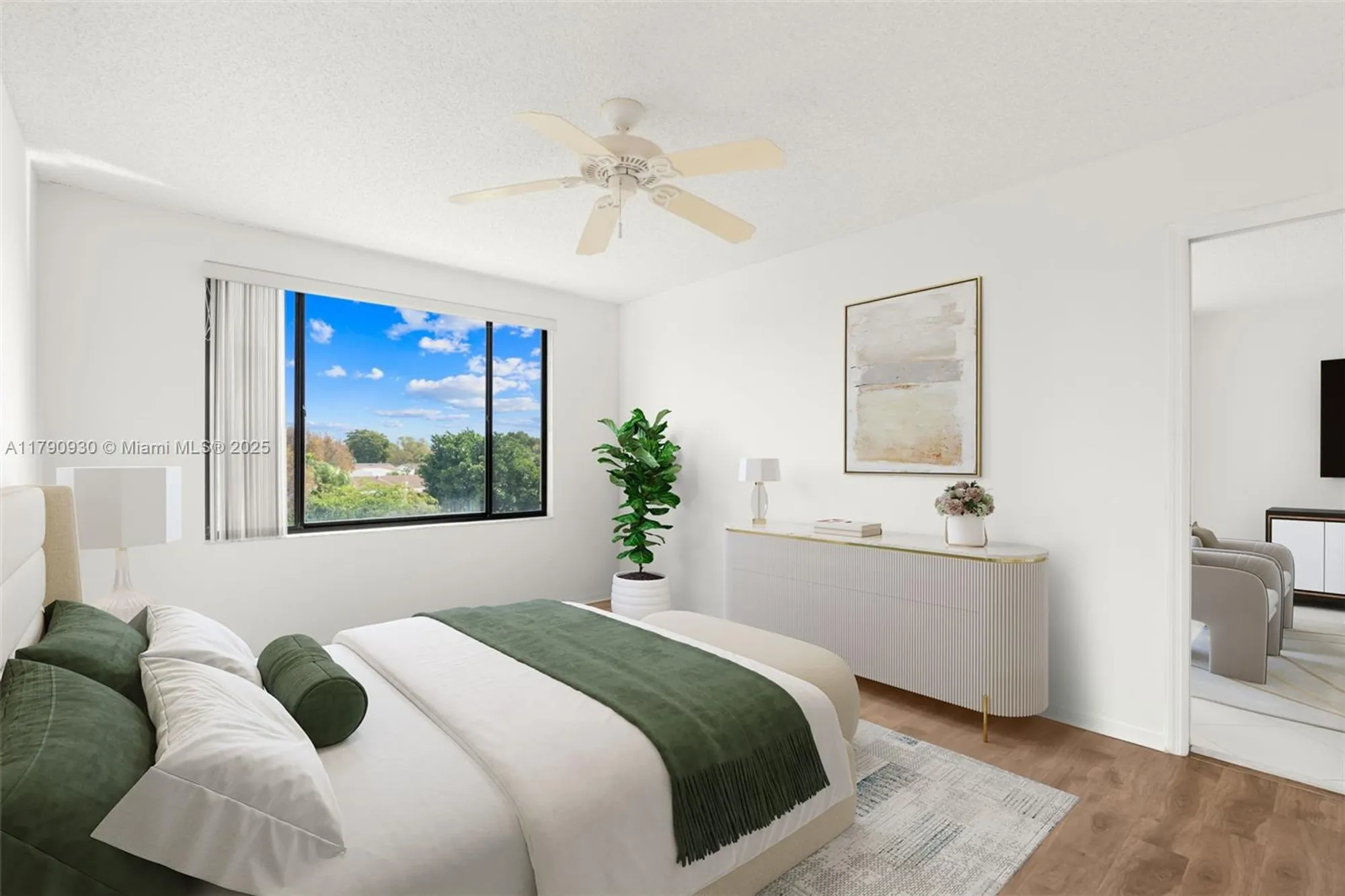 Property Slideshow image 10 of 50 | 9585 n belfort cir # 308, Tamarac, FL, 33321