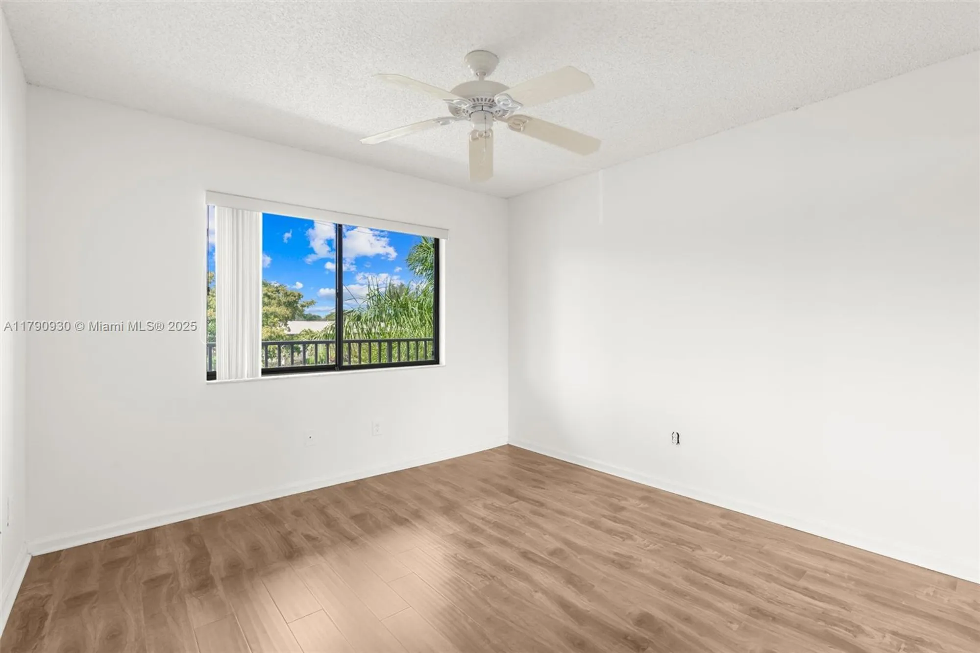 Property Slideshow image 20 of 50 | 9585 n belfort cir # 308, Tamarac, FL, 33321