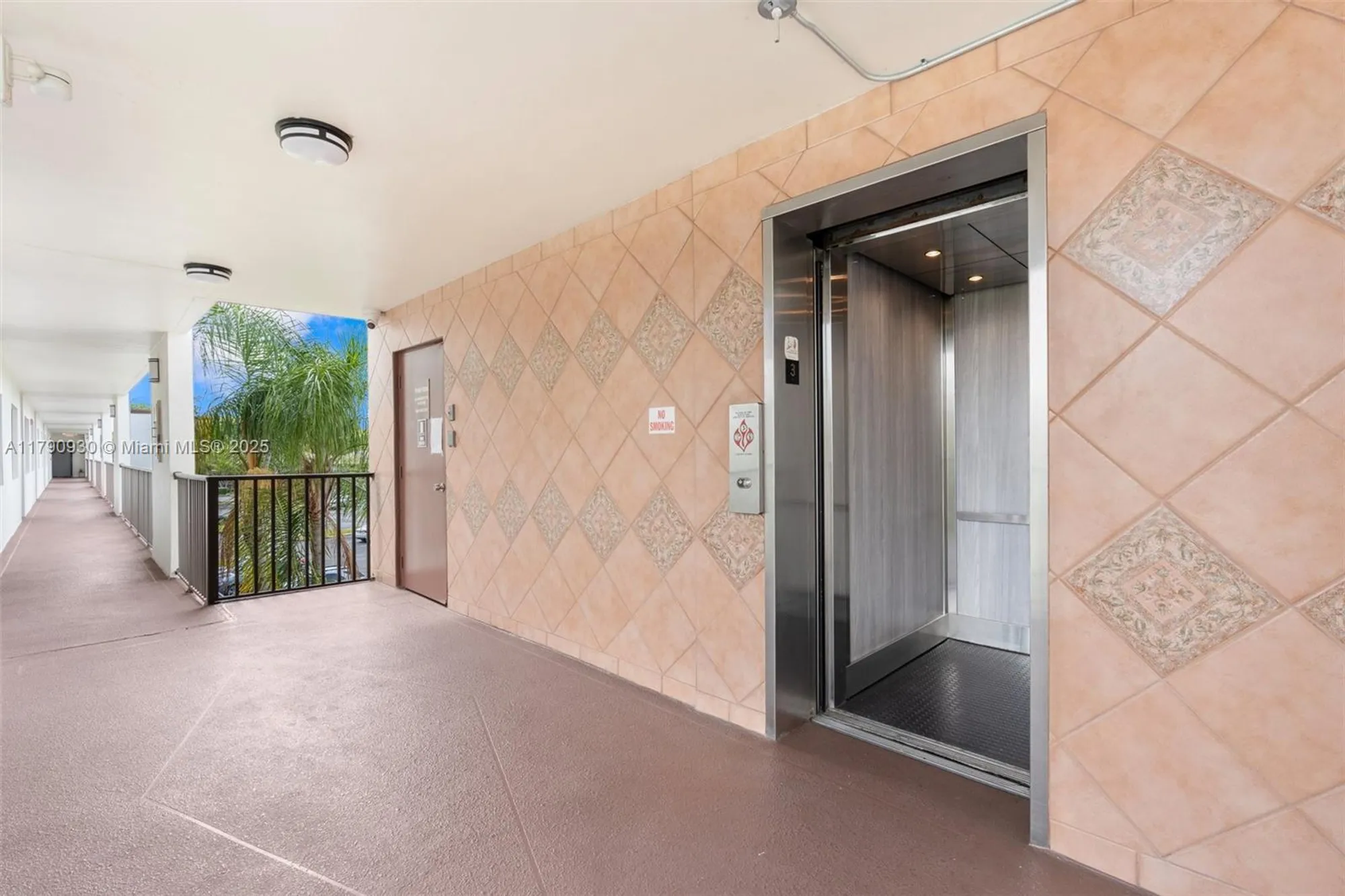 Property Slideshow image 38 of 50 | 9585 n belfort cir # 308, Tamarac, FL, 33321