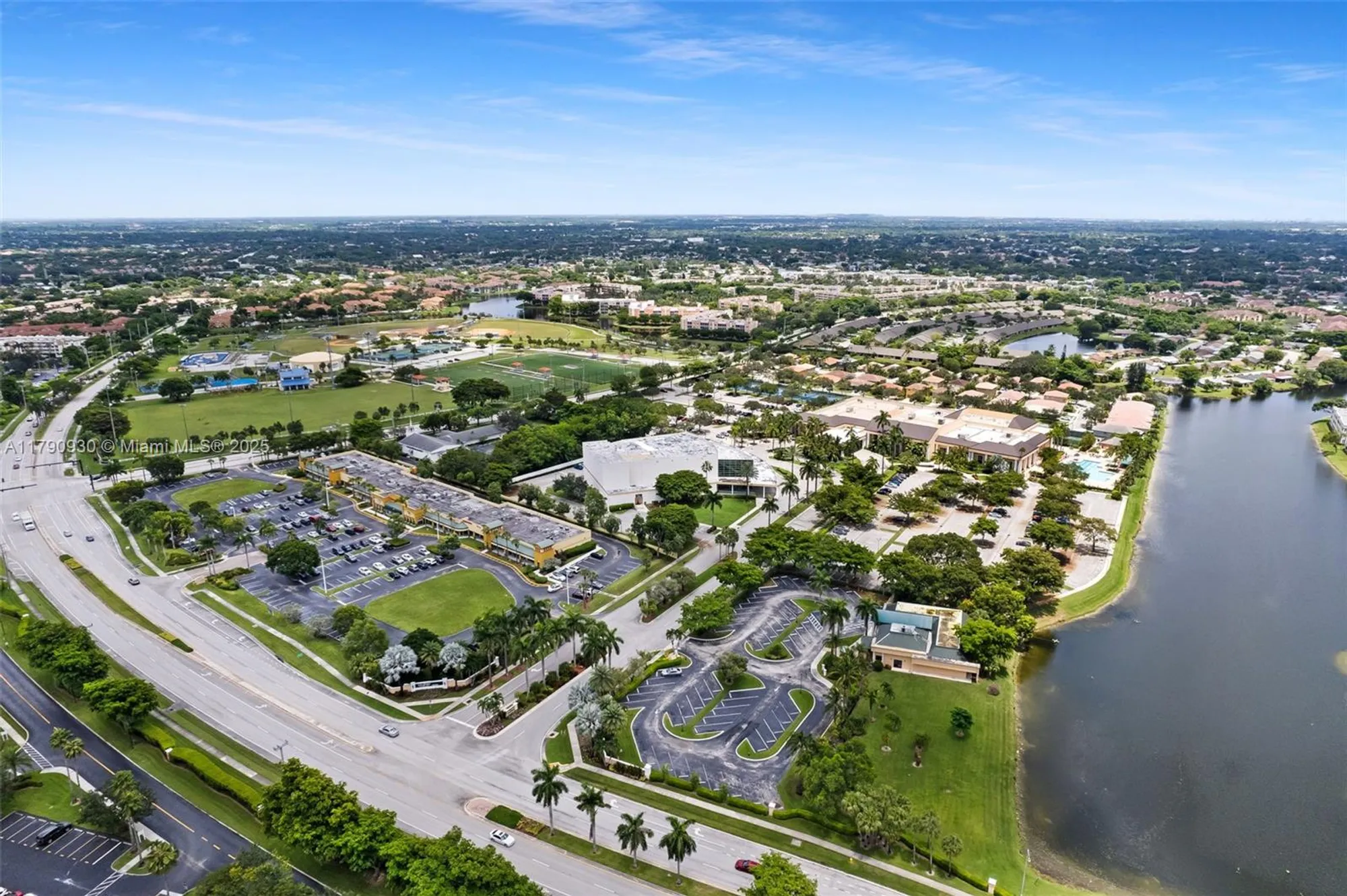 Property Slideshow image 46 of 50 | 9585 n belfort cir # 308, Tamarac, FL, 33321