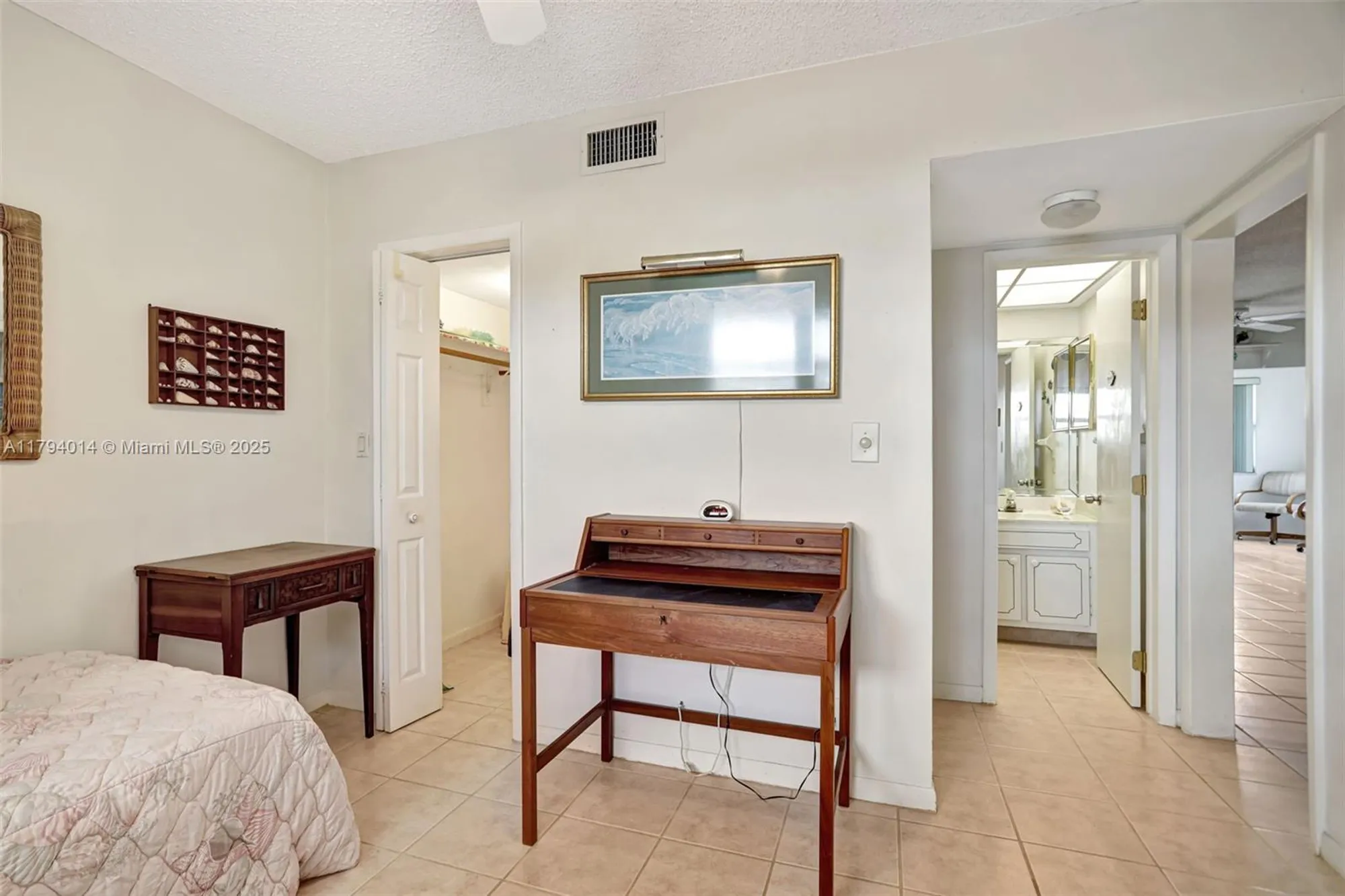 Property Slideshow image 15 of 50 | 401 s golf blvd 270, Pompano Beach, FL, 33064