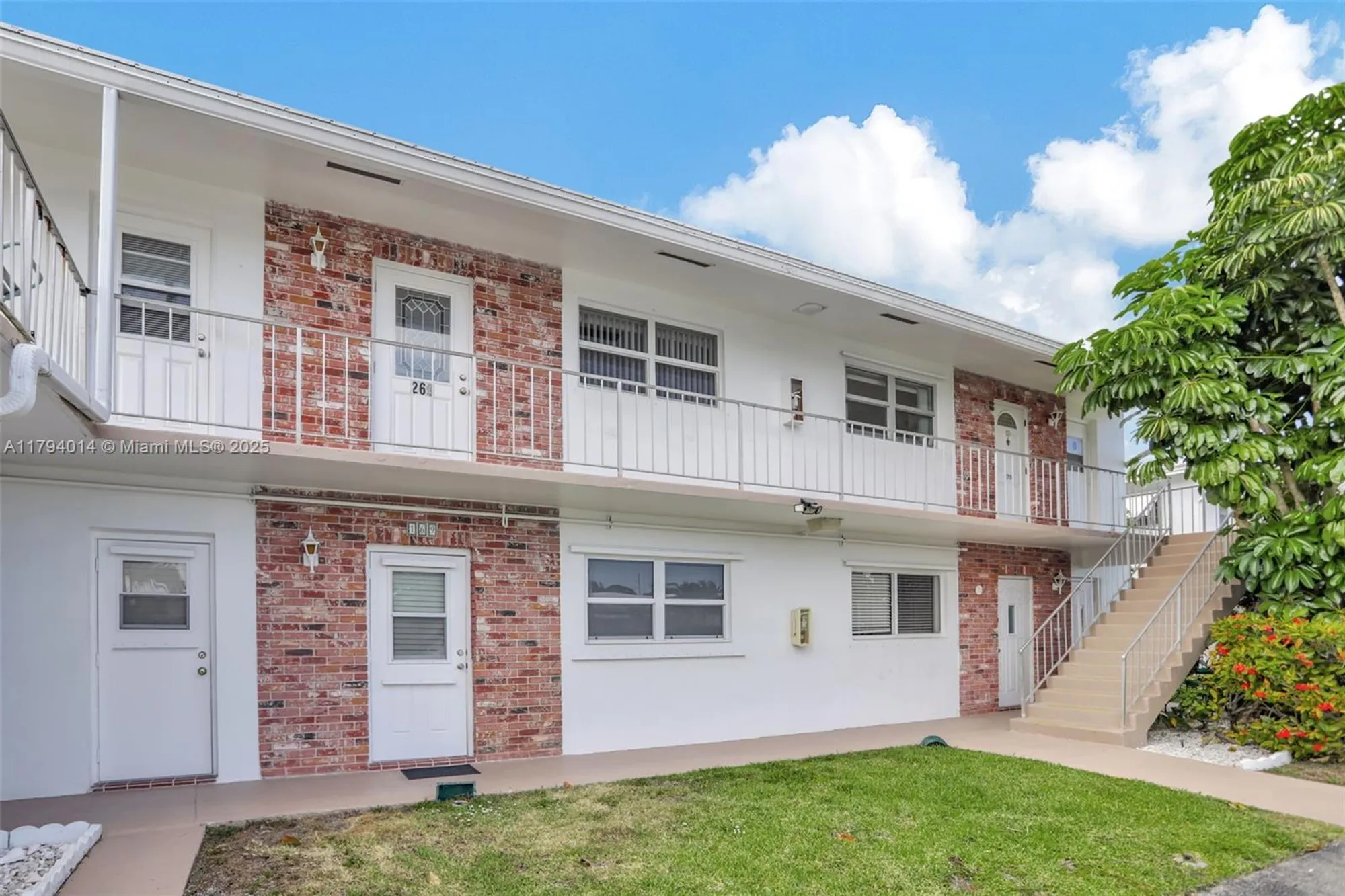 Property Slideshow image 1 of 50 | 401 s golf blvd 270, Pompano Beach, FL, 33064