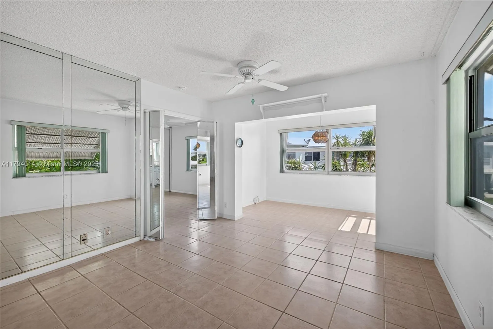 Property Slideshow image 10 of 50 | 401 s golf blvd 270, Pompano Beach, FL, 33064