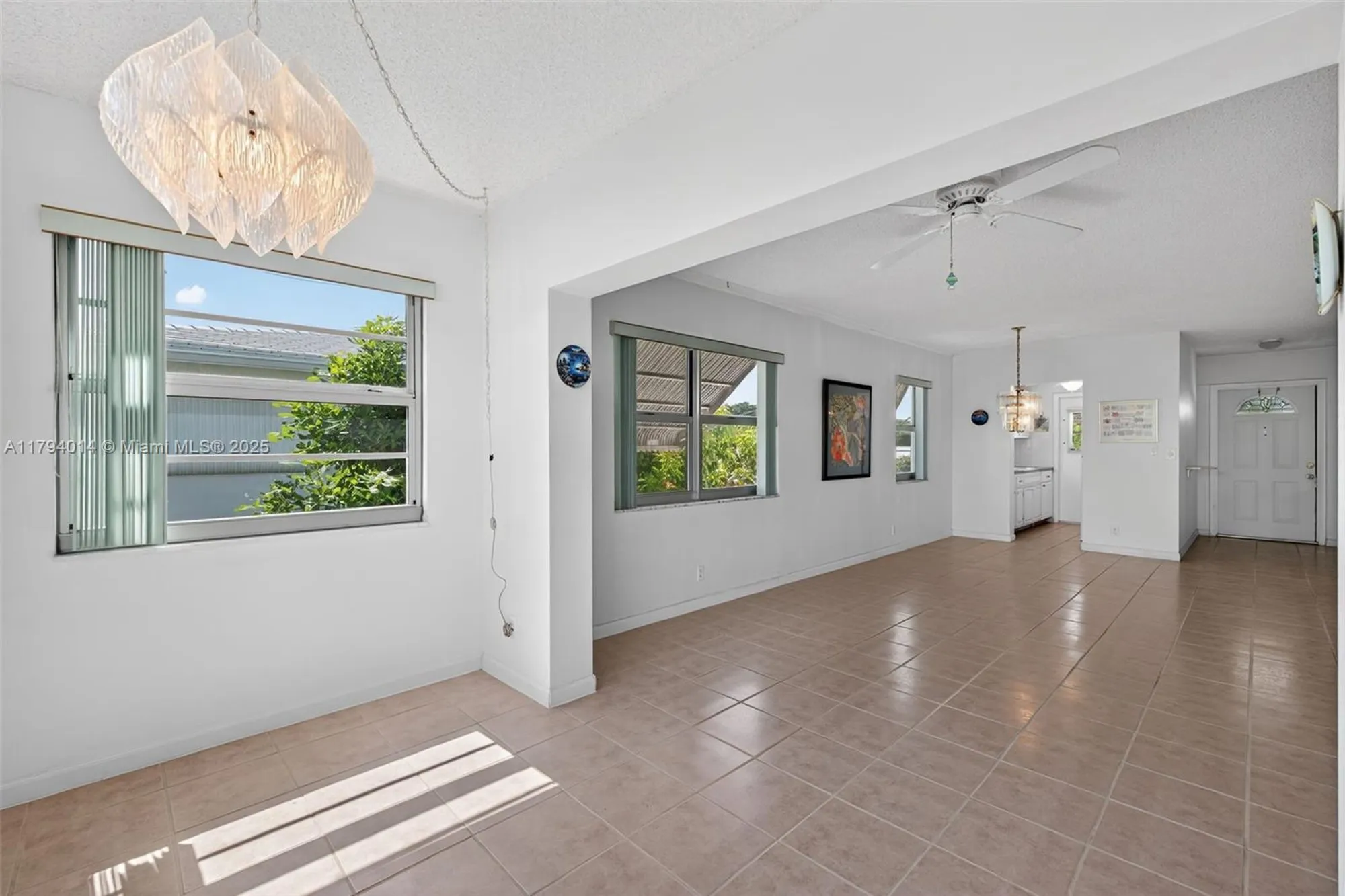 Property Slideshow image 13 of 50 | 401 s golf blvd 270, Pompano Beach, FL, 33064