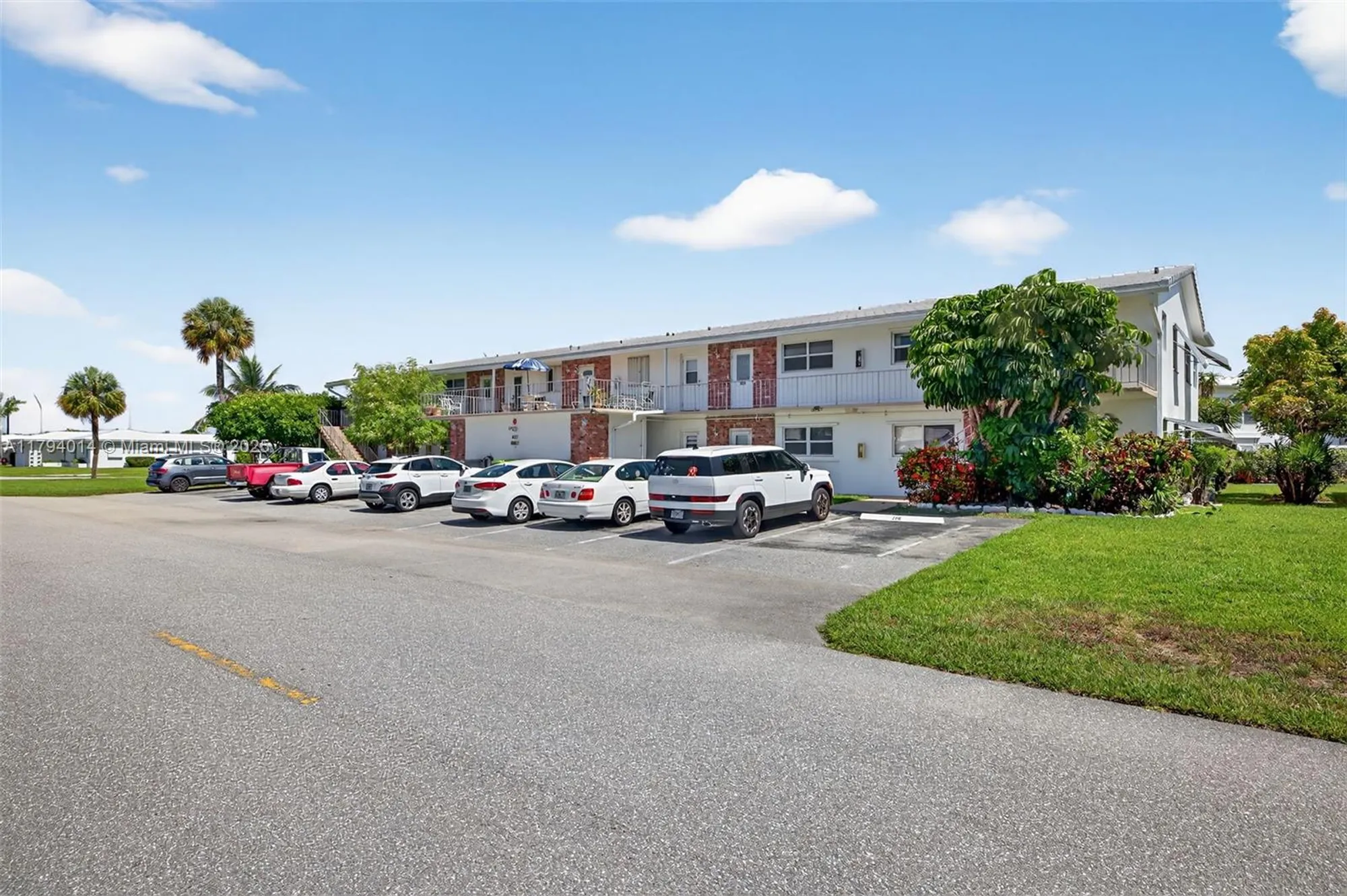 Property Slideshow image 37 of 50 | 401 s golf blvd 270, Pompano Beach, FL, 33064