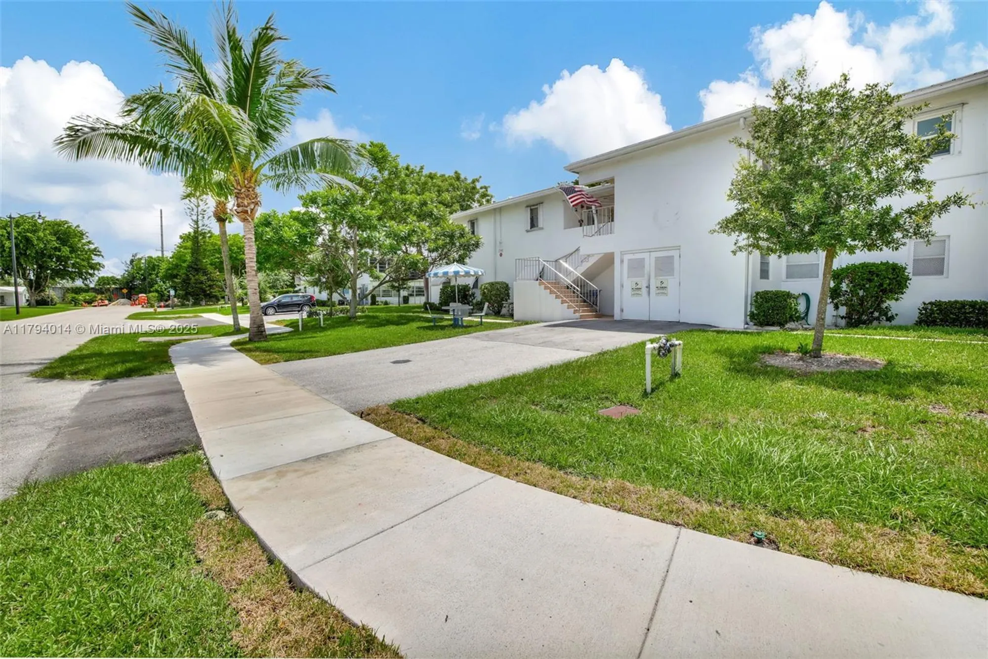 Property Slideshow image 40 of 50 | 401 s golf blvd 270, Pompano Beach, FL, 33064