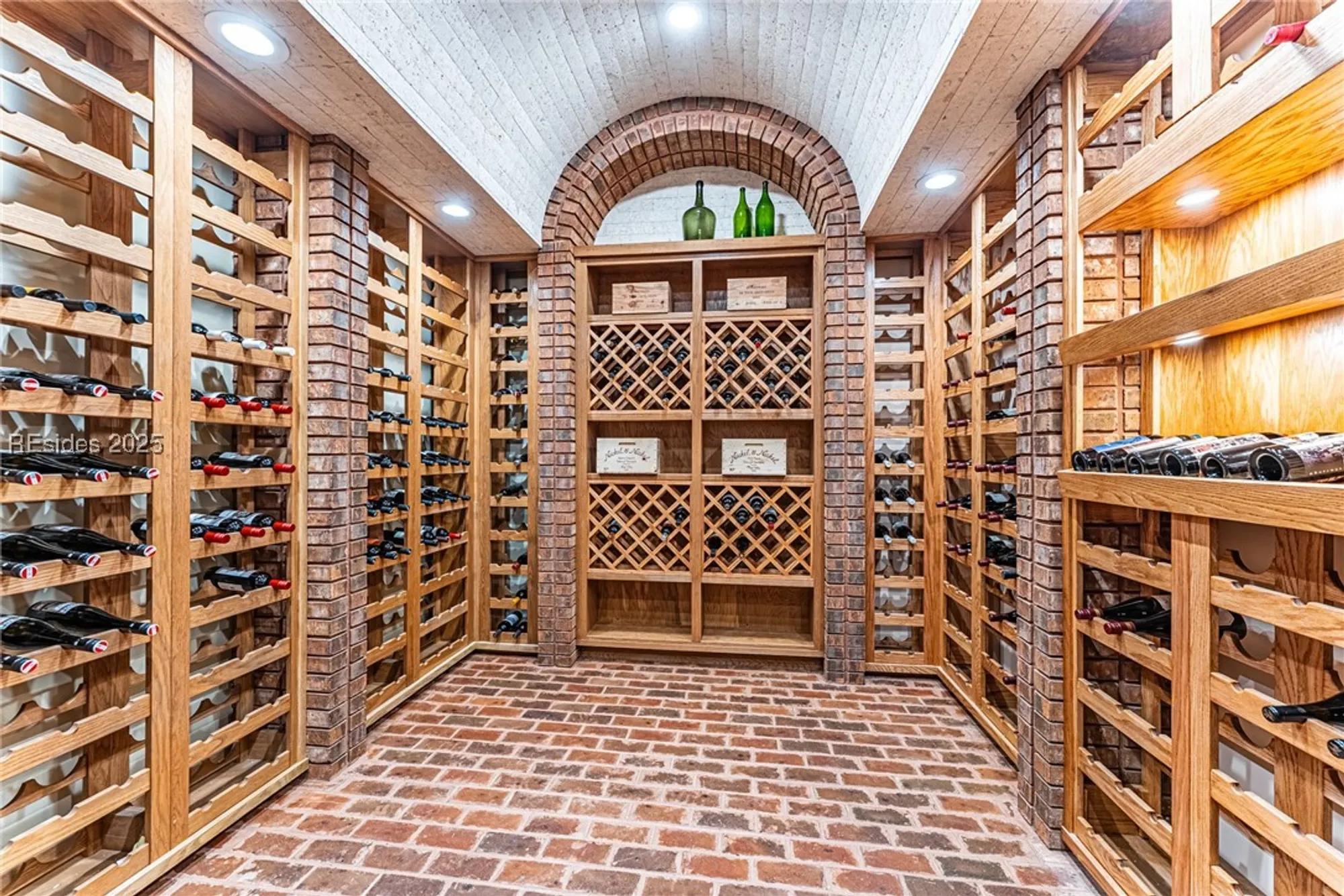 Property Slideshow image 25 of 98 | 16 oyster shell ln, Hilton Head Island, SC, 29926