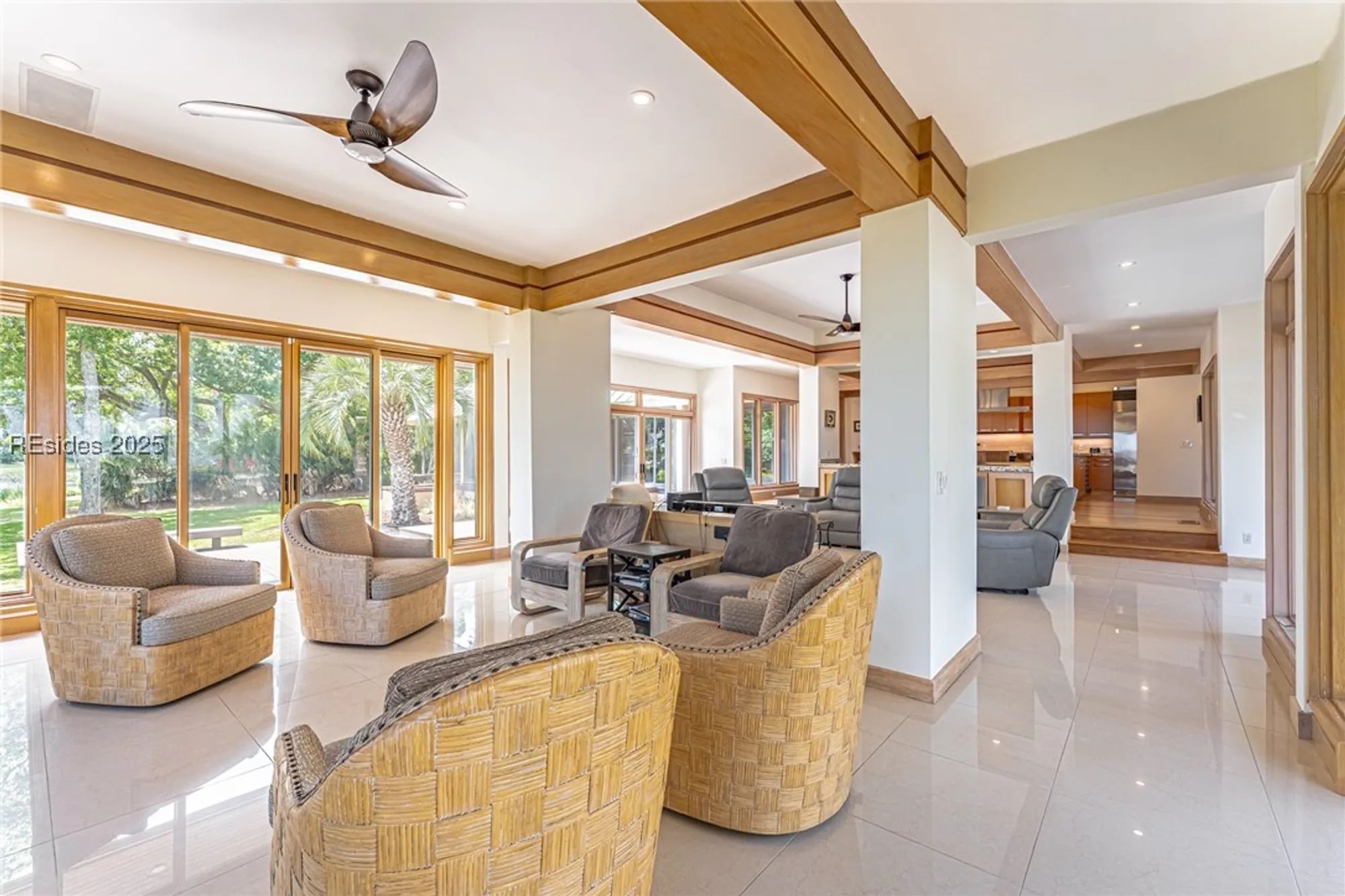 Property Slideshow image 22 of 98 | 16 oyster shell ln, Hilton Head Island, SC, 29926