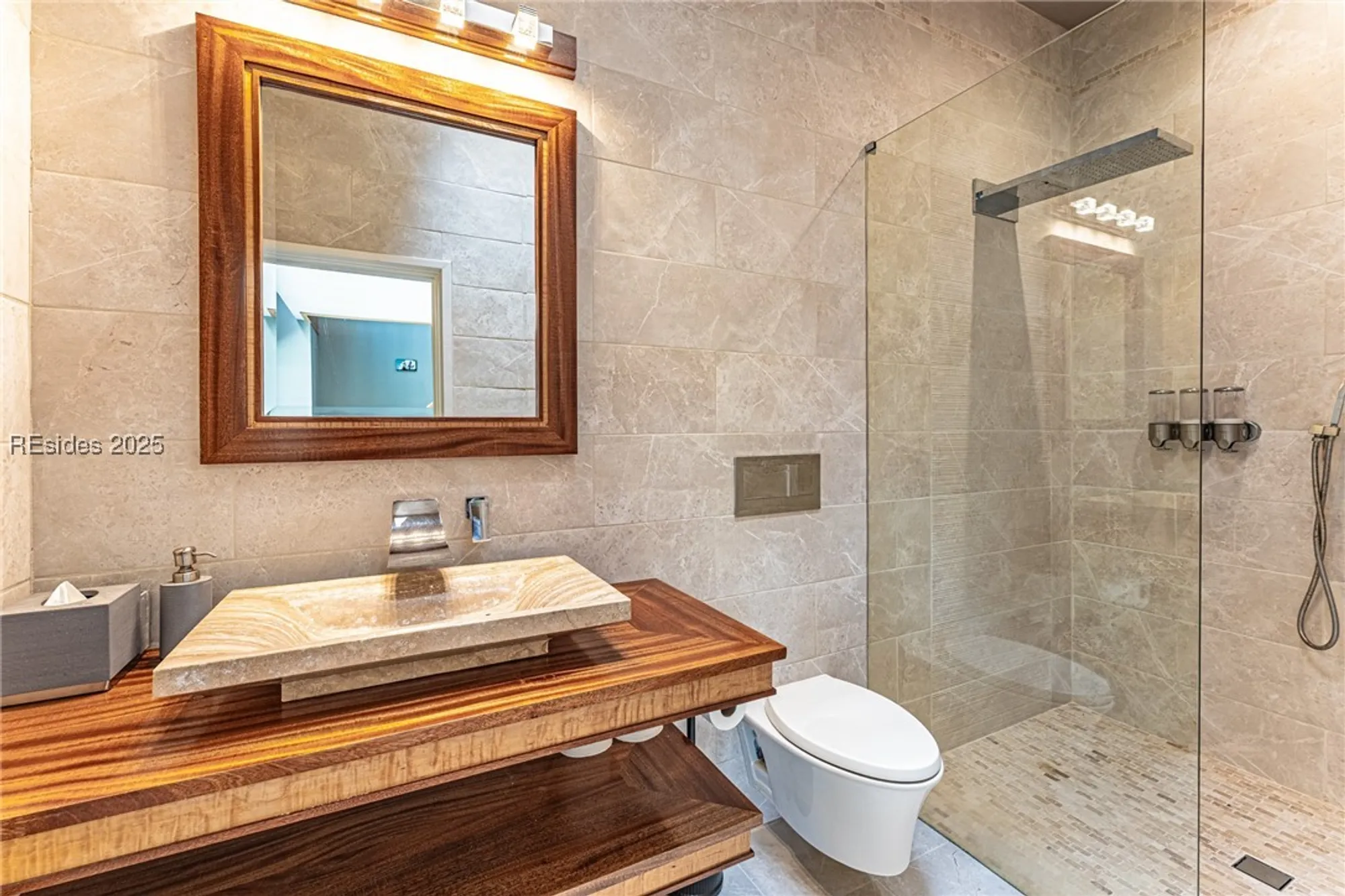 Property Slideshow image 47 of 98 | 16 oyster shell ln, Hilton Head Island, SC, 29926